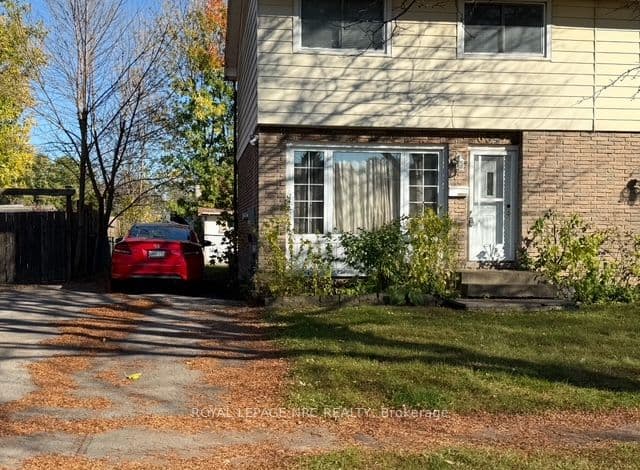 6542 Burwood Avenue photo 1