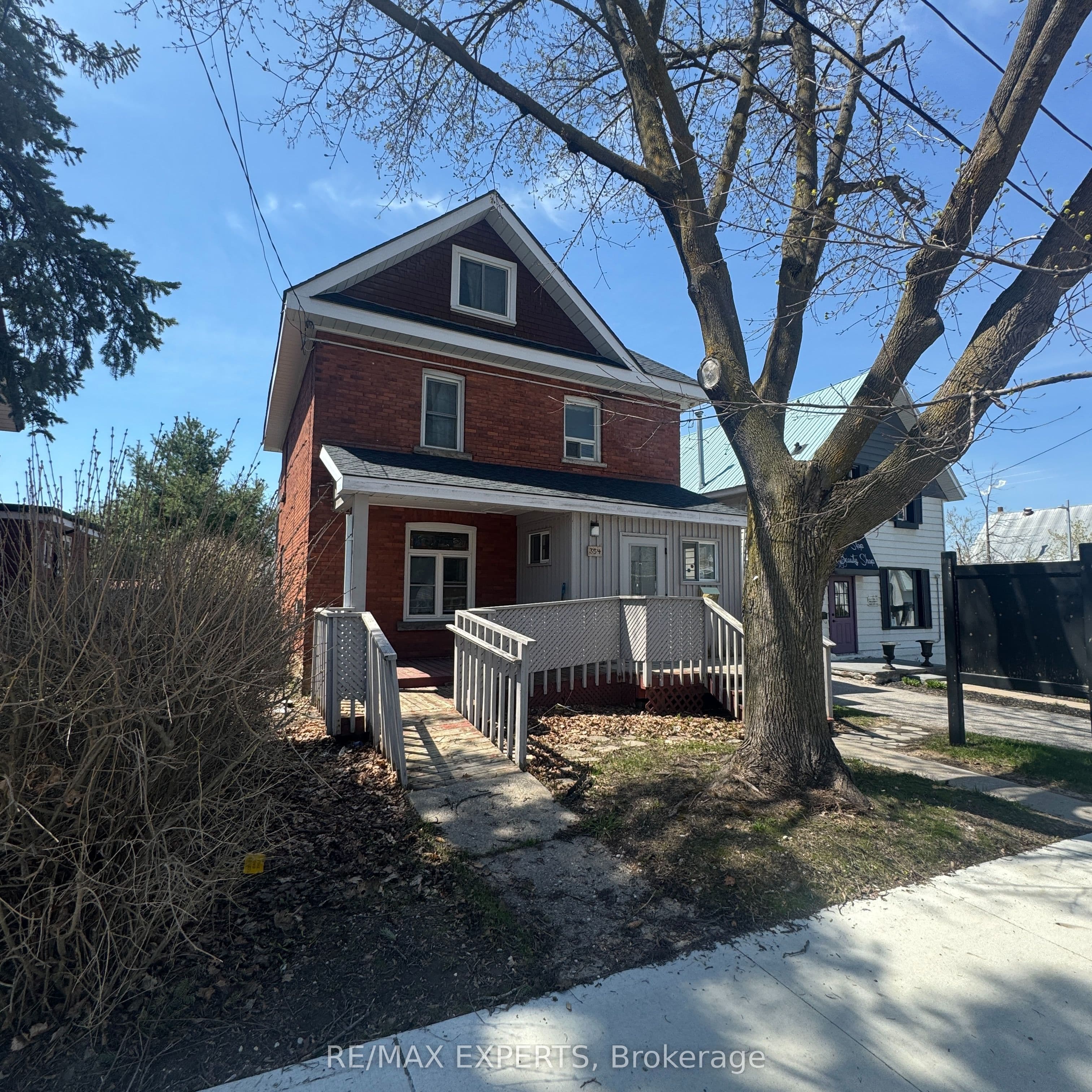 354 Midland Avenue photo 1