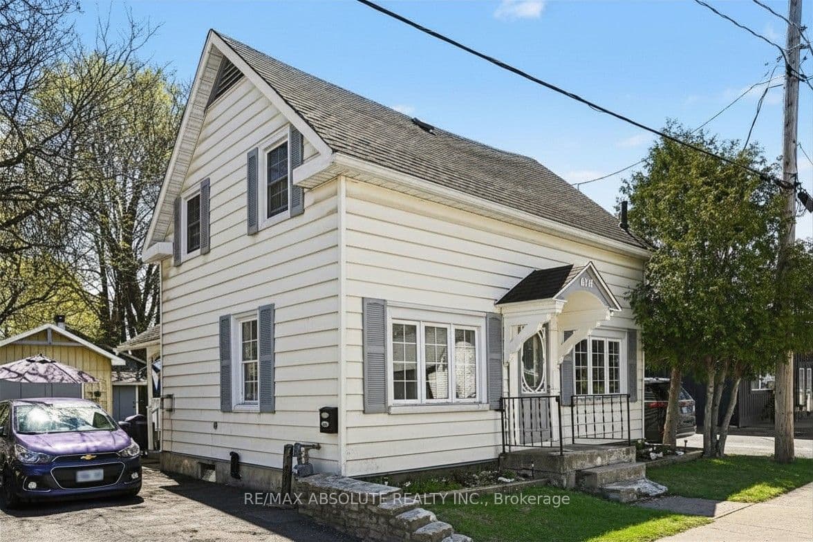 61 Tierney Street photo 1