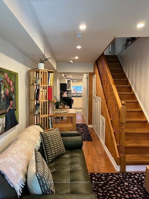 823 Craven Road photo 1