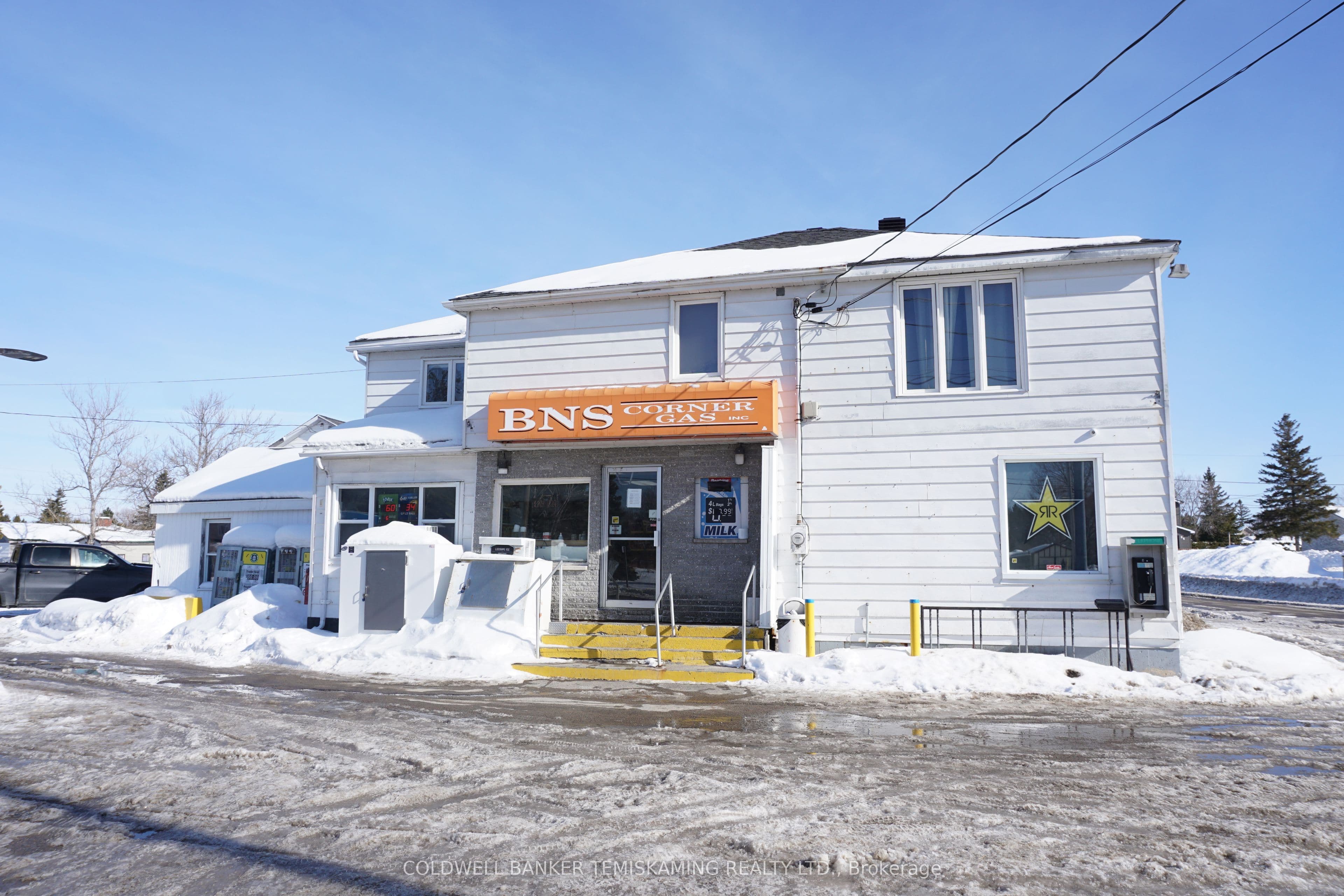 102 King Street photo 1