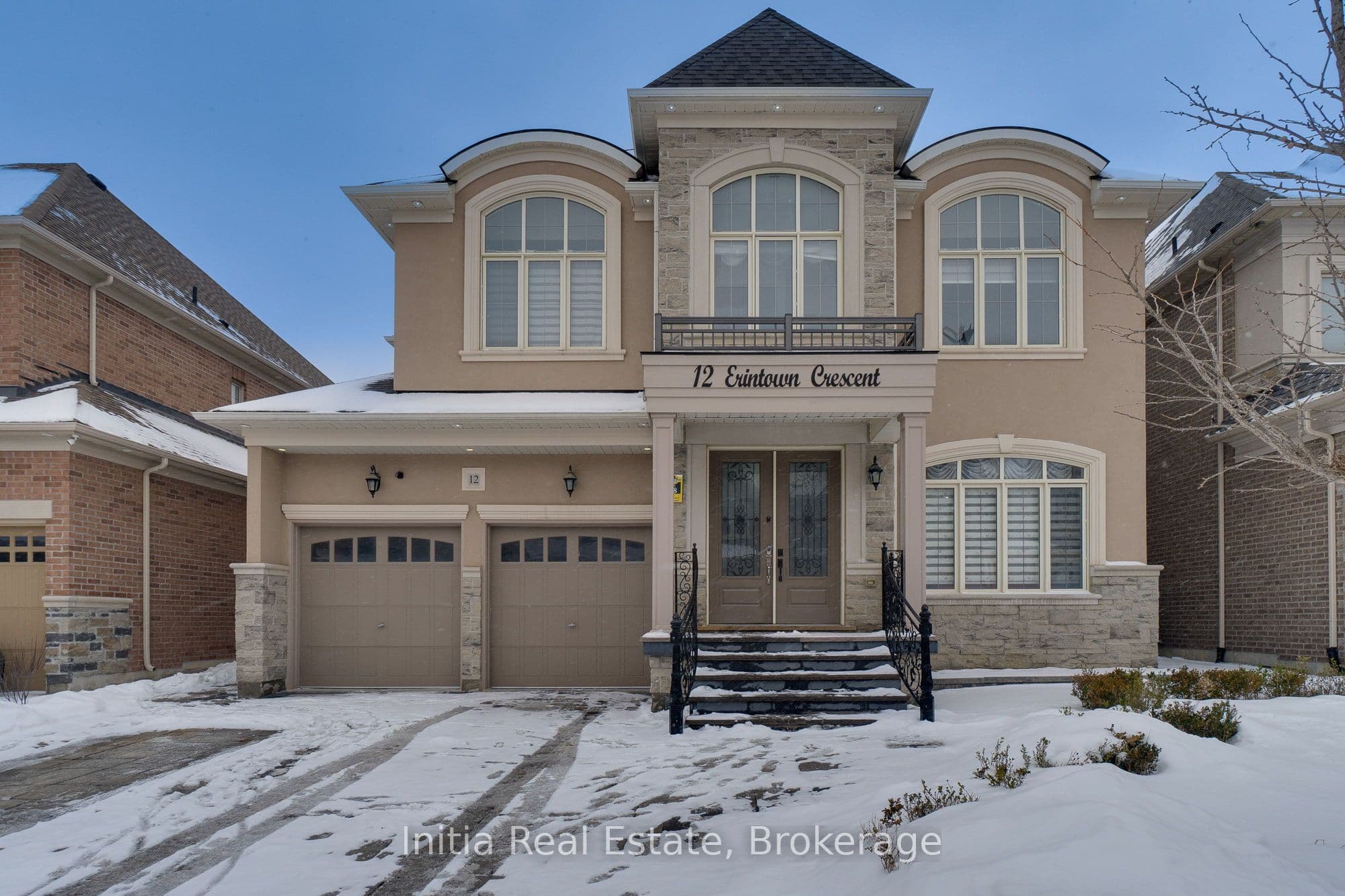 12 Erintown Crescent photo 1