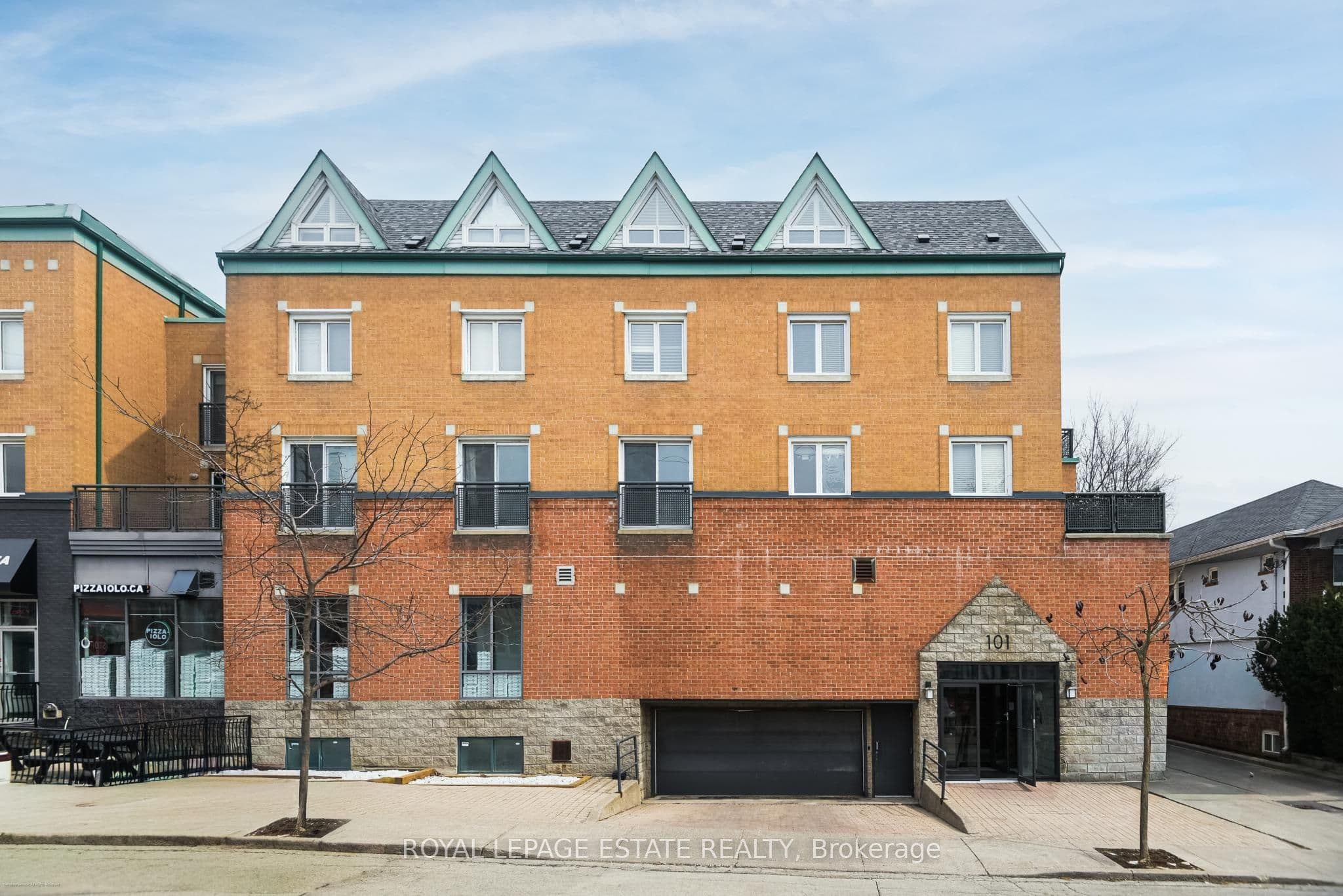 Unit 203 101 Hammersmith Avenue photo 1