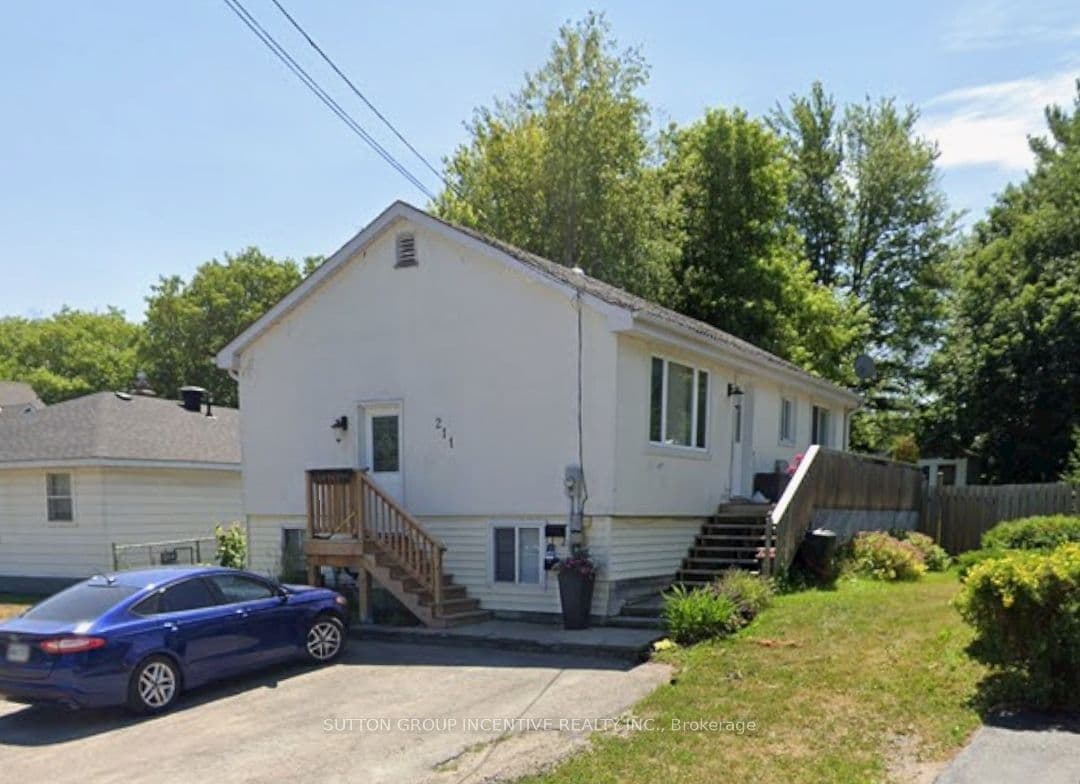 Unit Lower 211 Cliff Road photo 1