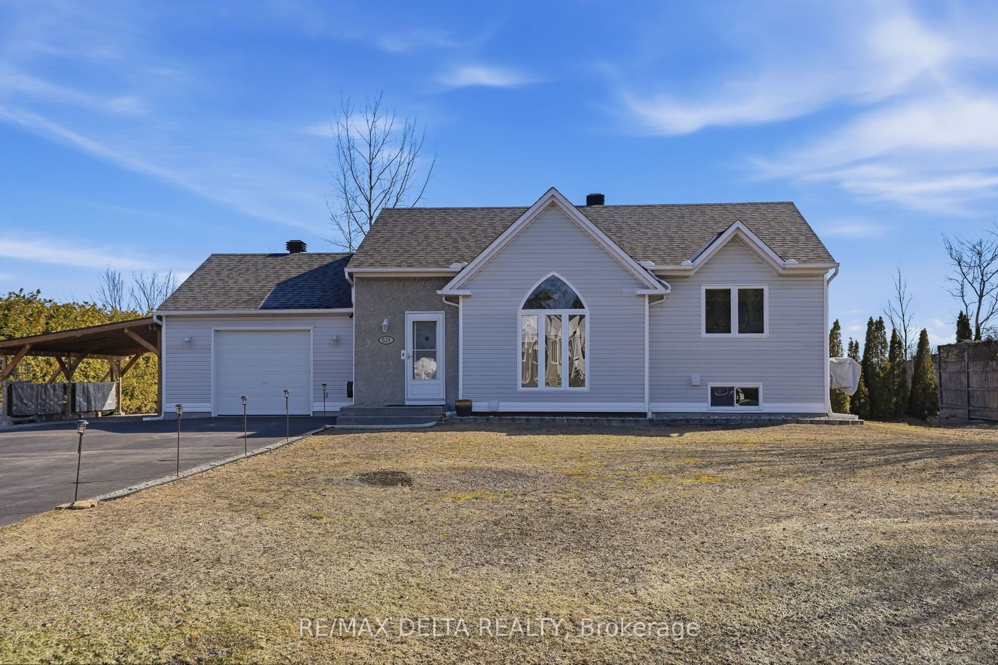 531 Devista Boulevard photo 1