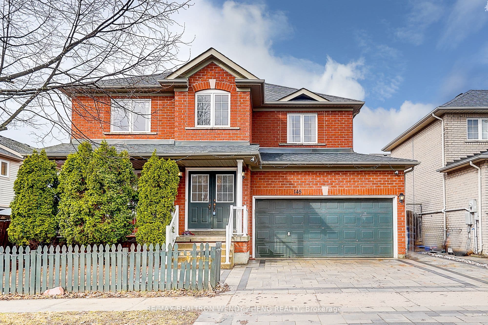 145 Glasgow Crescent photo 1