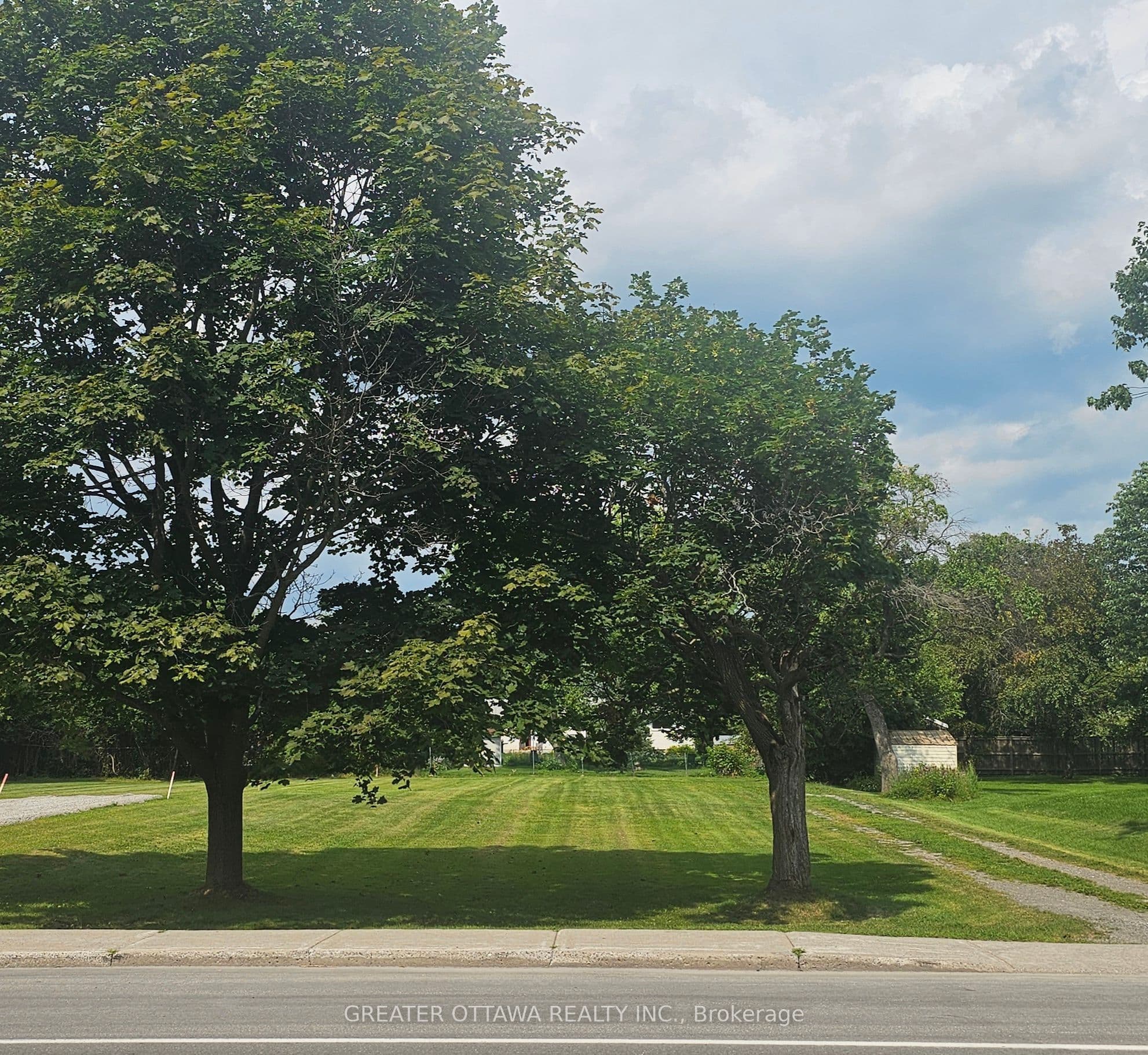 3607-B McBean Street photo 1
