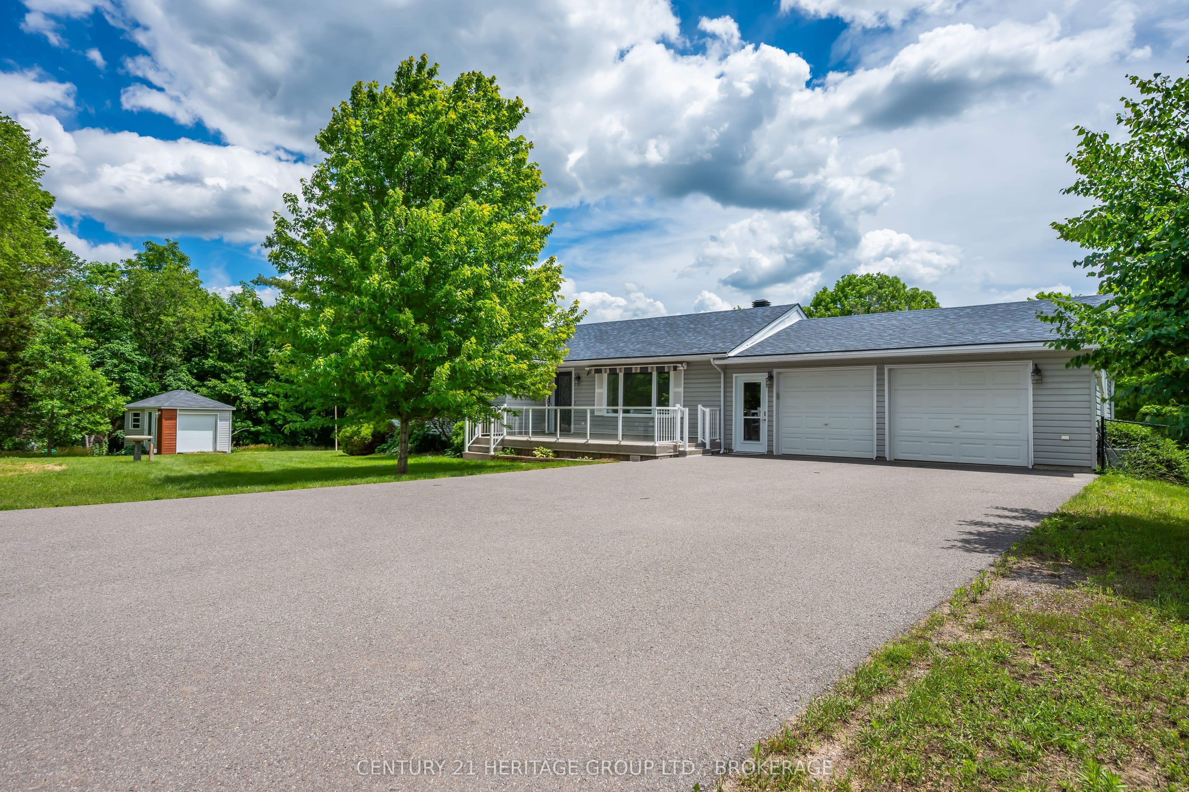 566 Bethel Road photo 1
