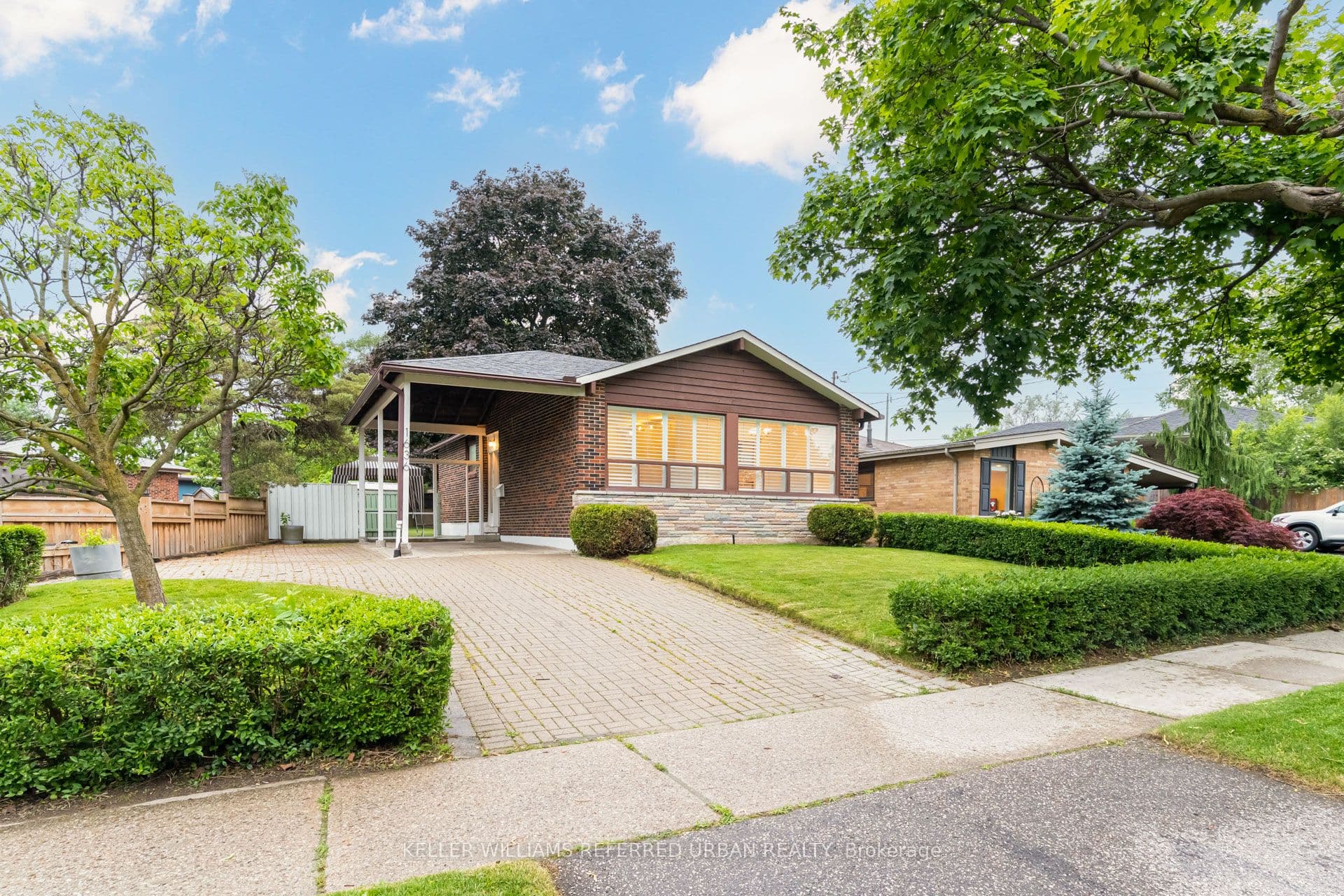 1636 Robillard Road photo 1