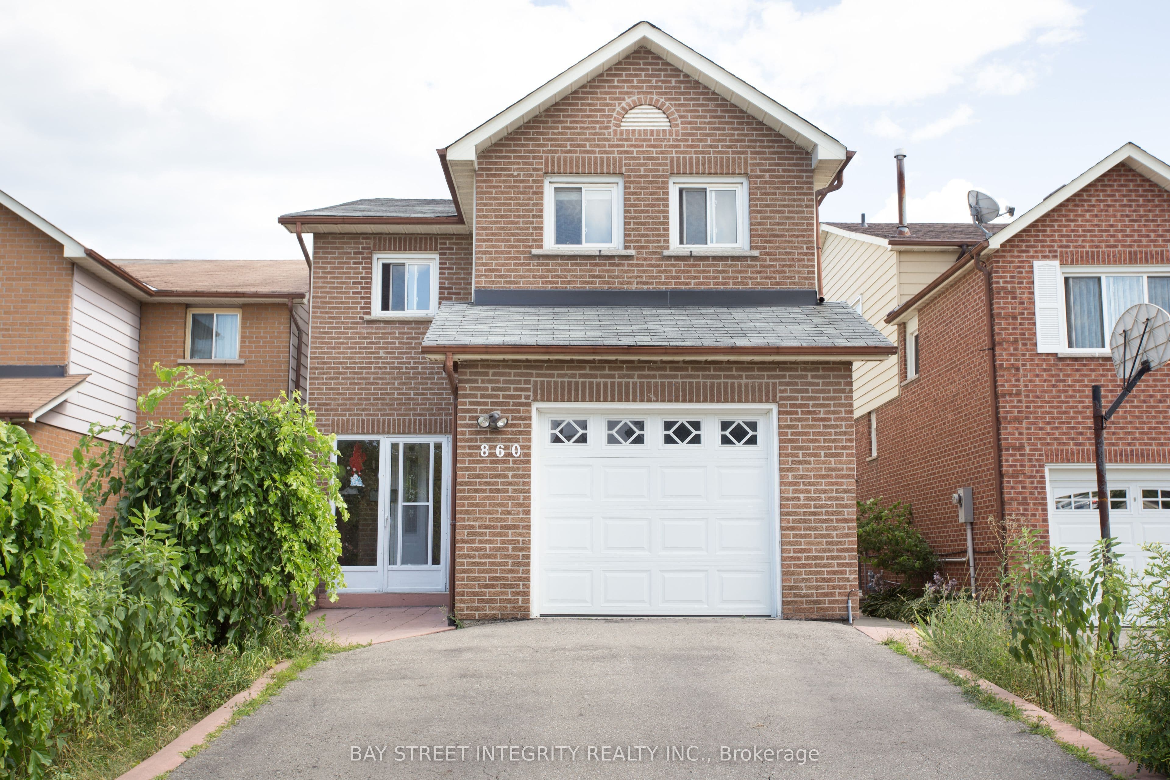 860 Messenger Meadow Drive photo 1