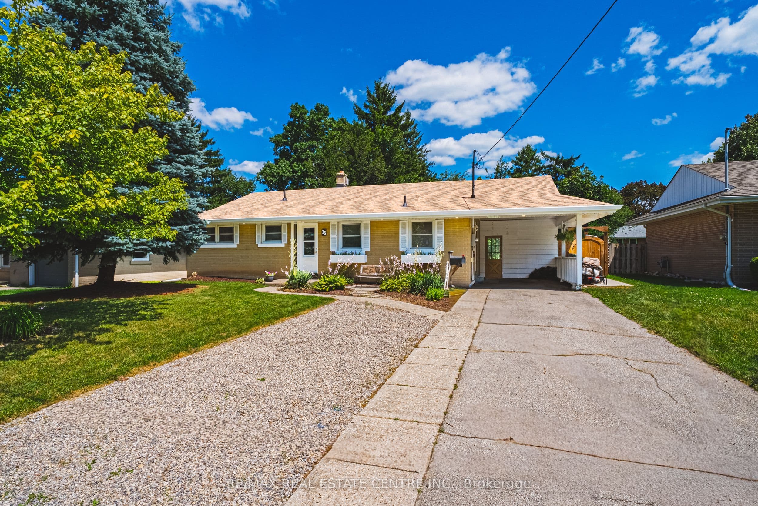 15 Dale Avenue photo 1