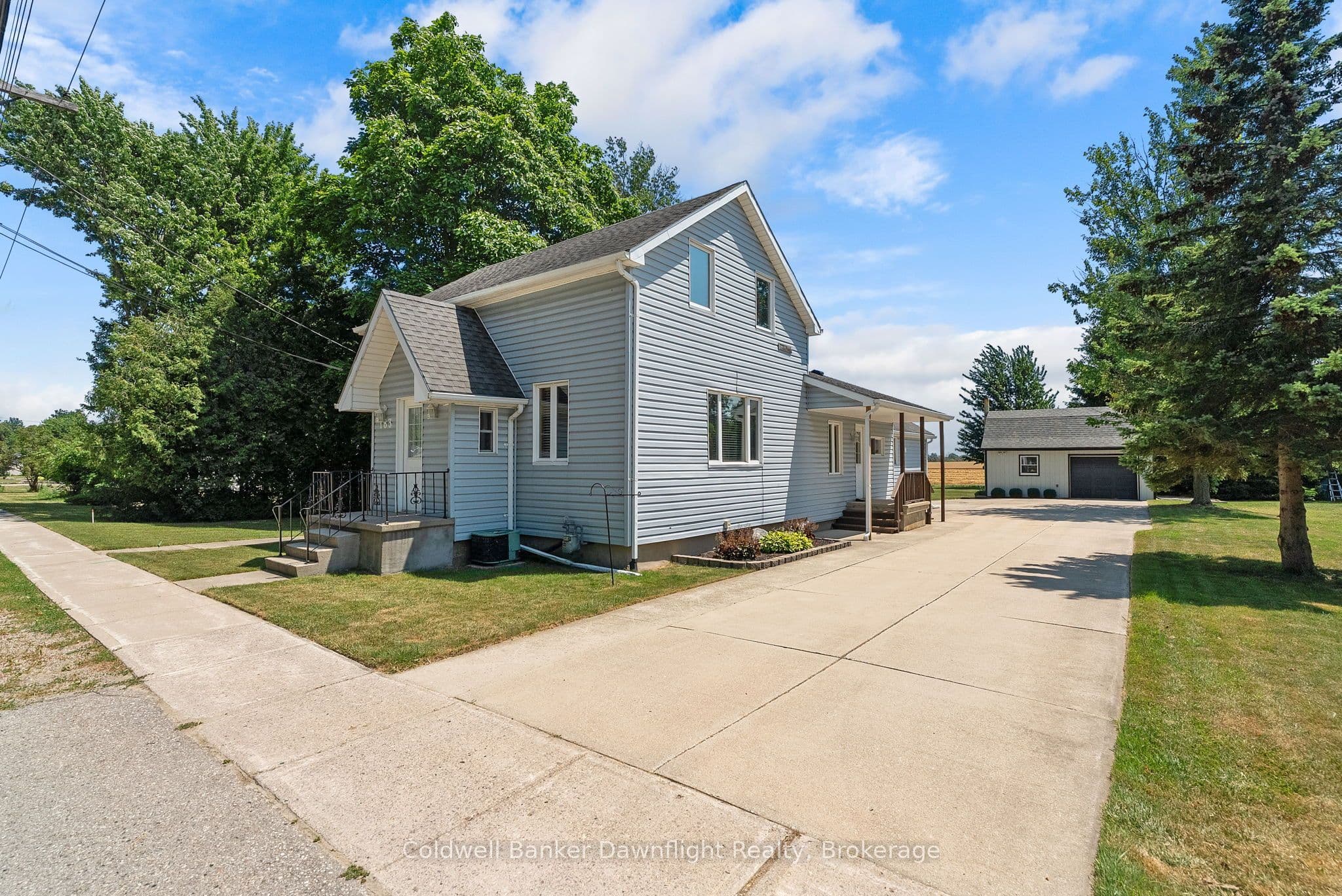 183 Victoria Avenue photo 1
