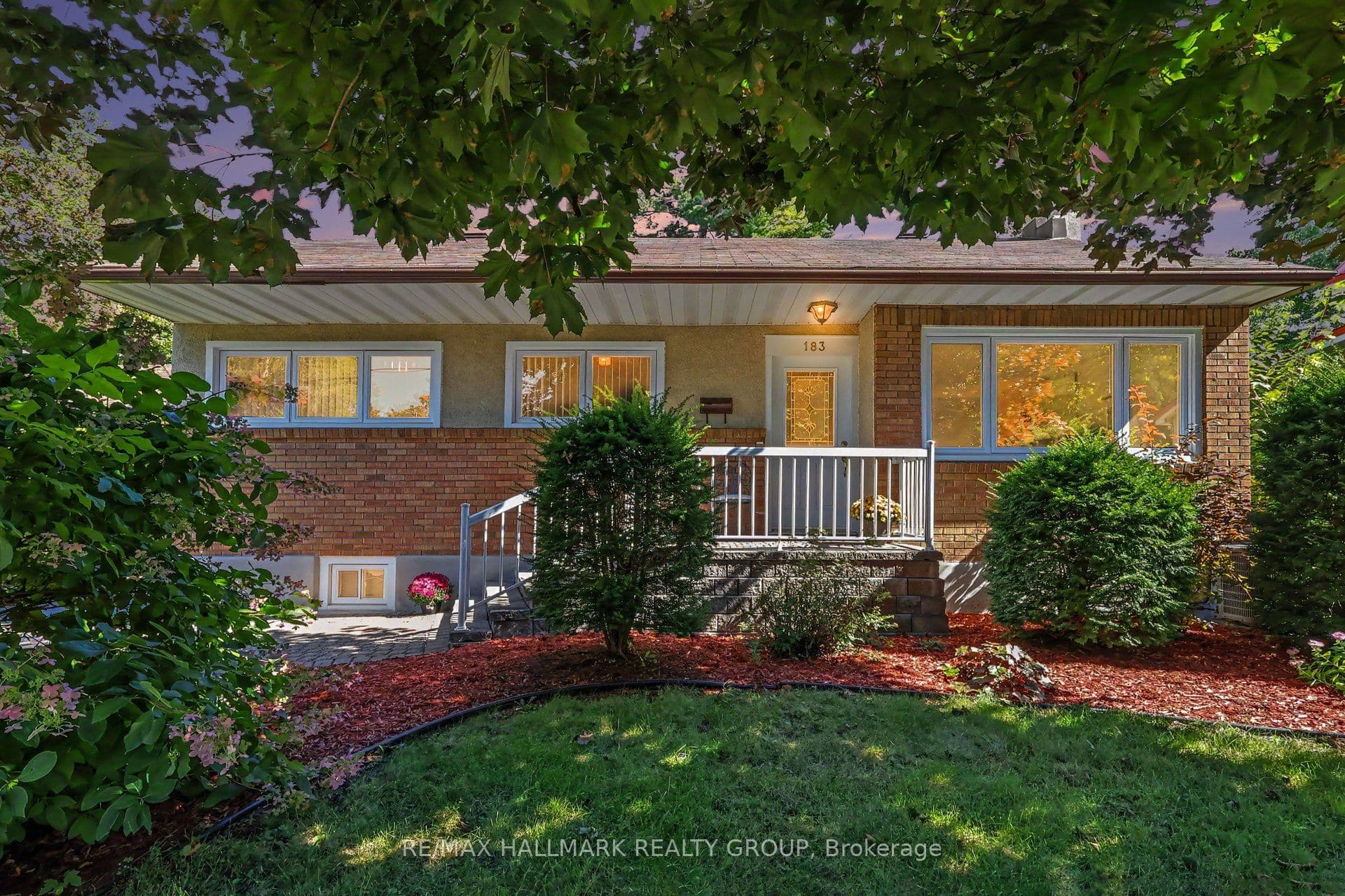 183 Martin Avenue photo 1