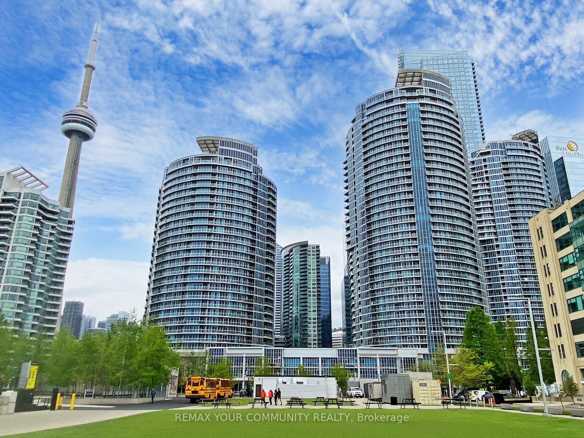 Unit 2212 208 Queens Quay West Street photo 1