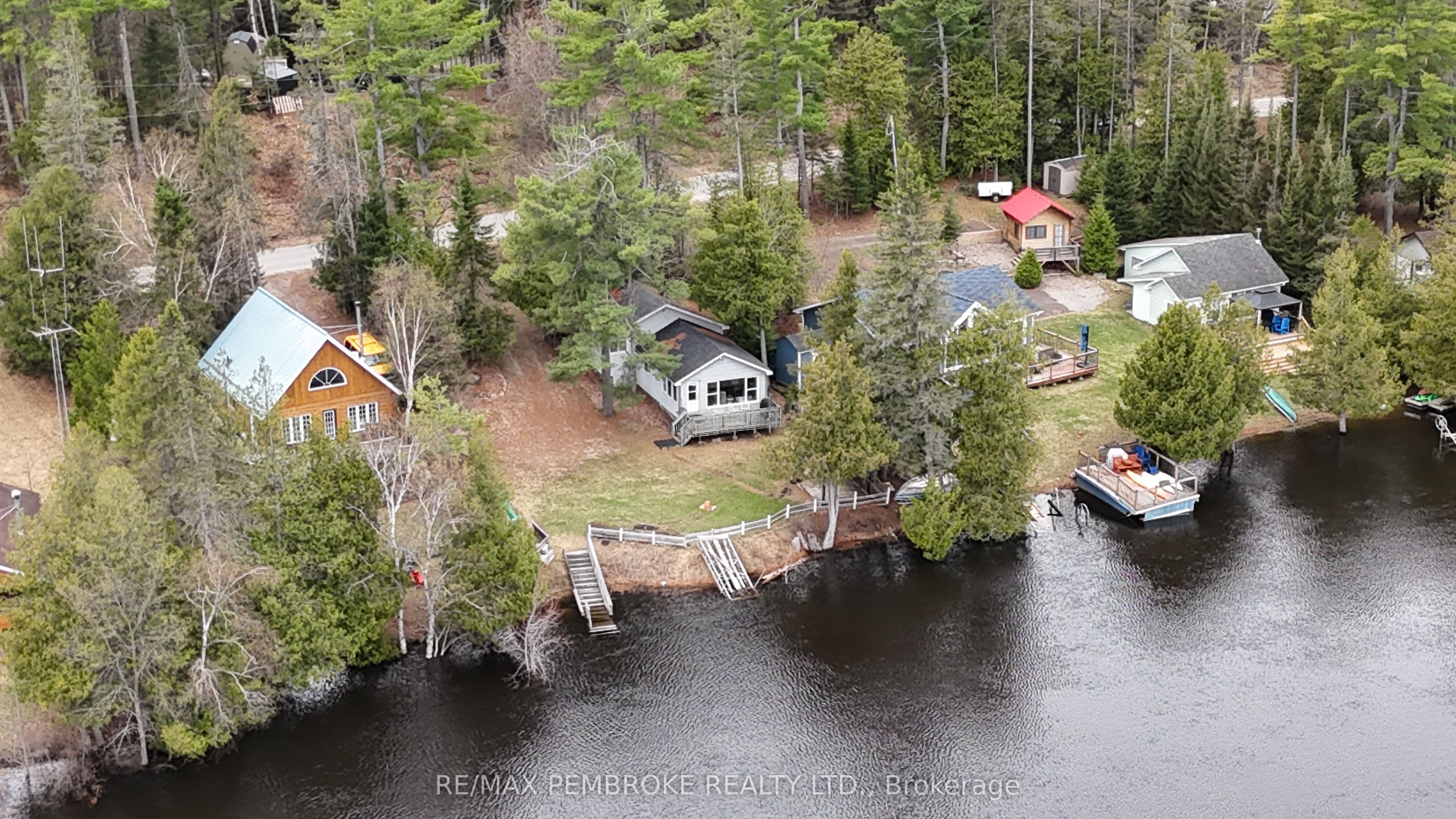 354 Greenway Drive photo 1