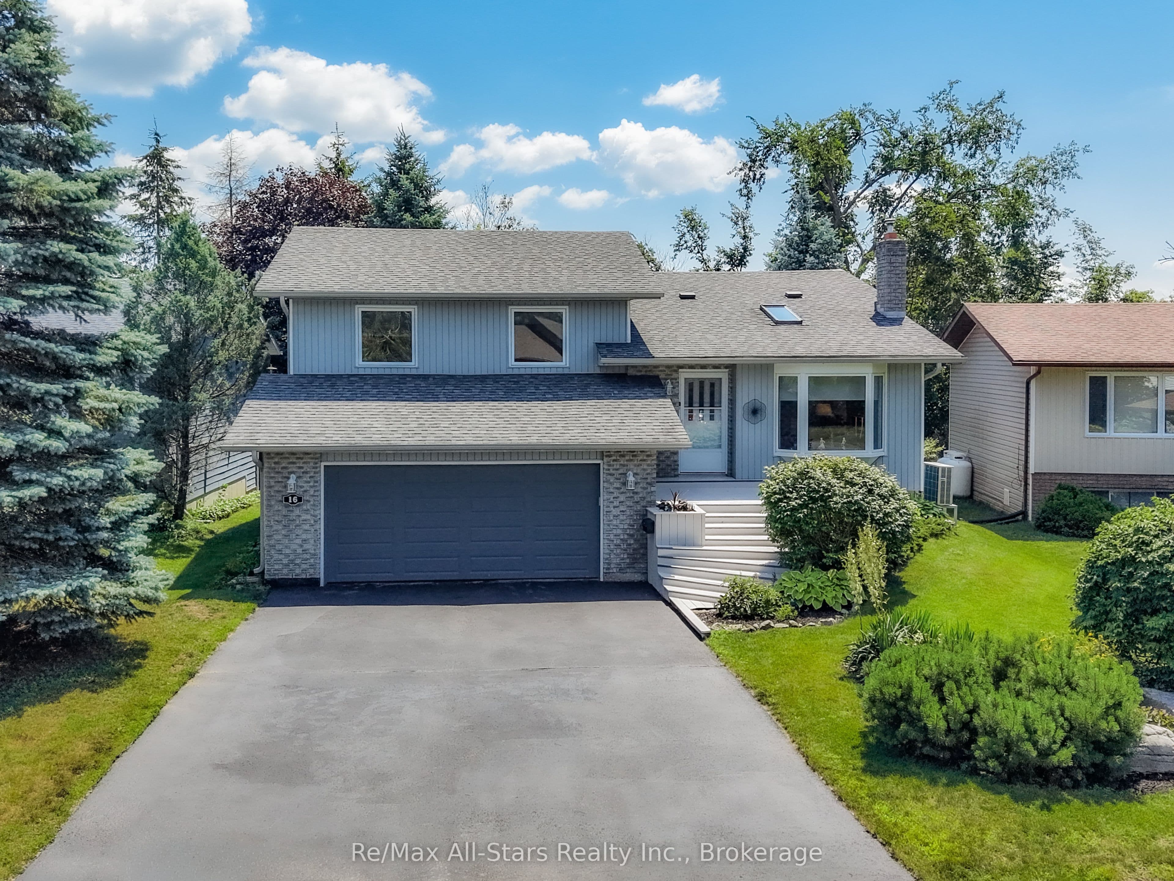 16 Cedartree Lane photo 1