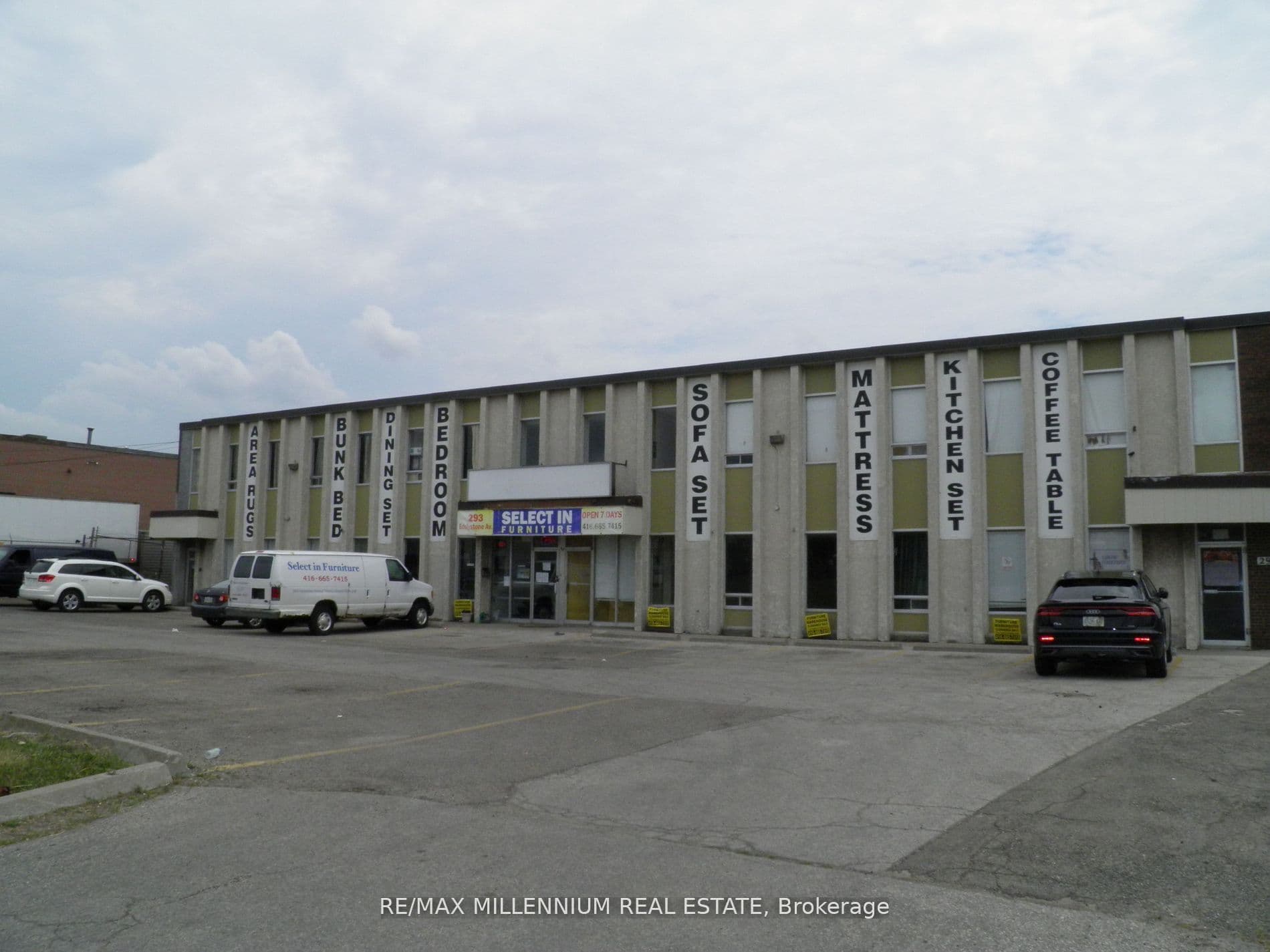 Unit 2 293 Eddystone Avenue photo 1