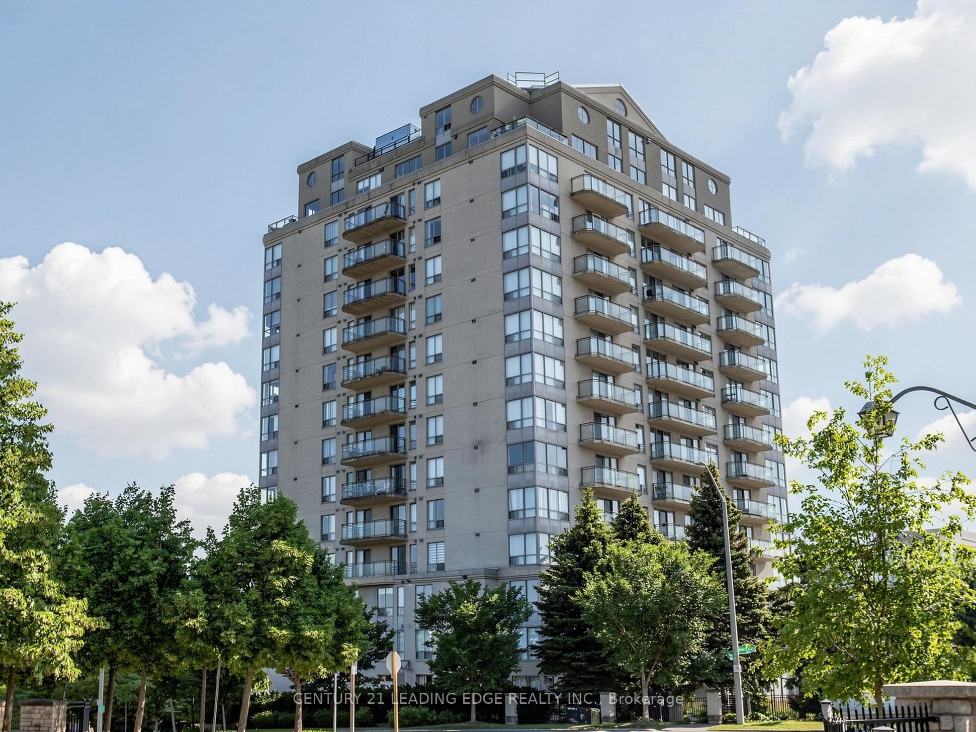 Unit 1003 399 SOUTH PARK Road photo 1