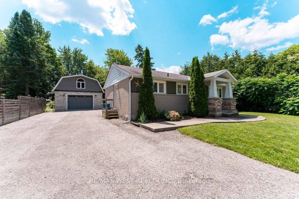 67 May Avenue photo 1