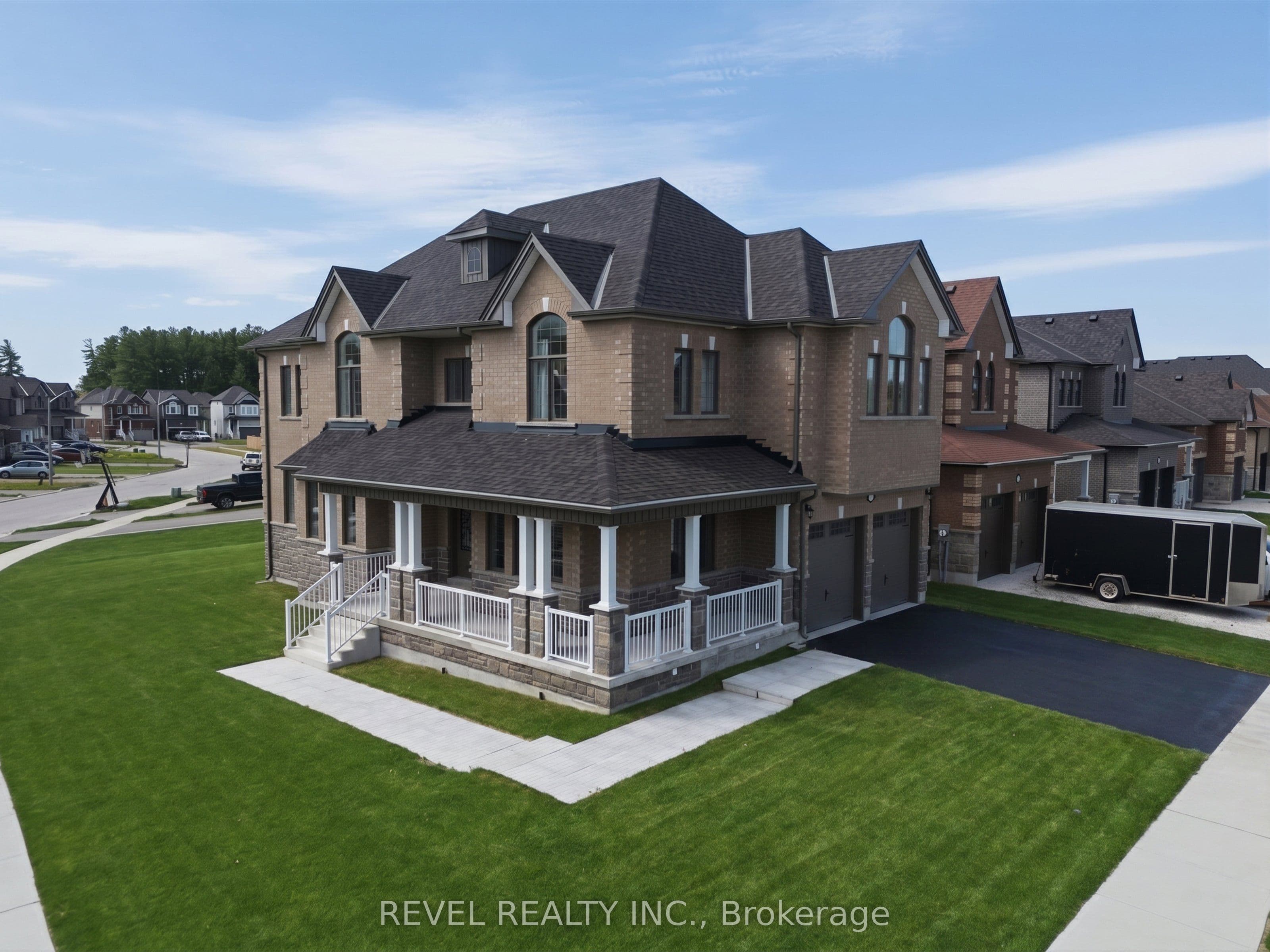 63 Wood Crescent photo 1