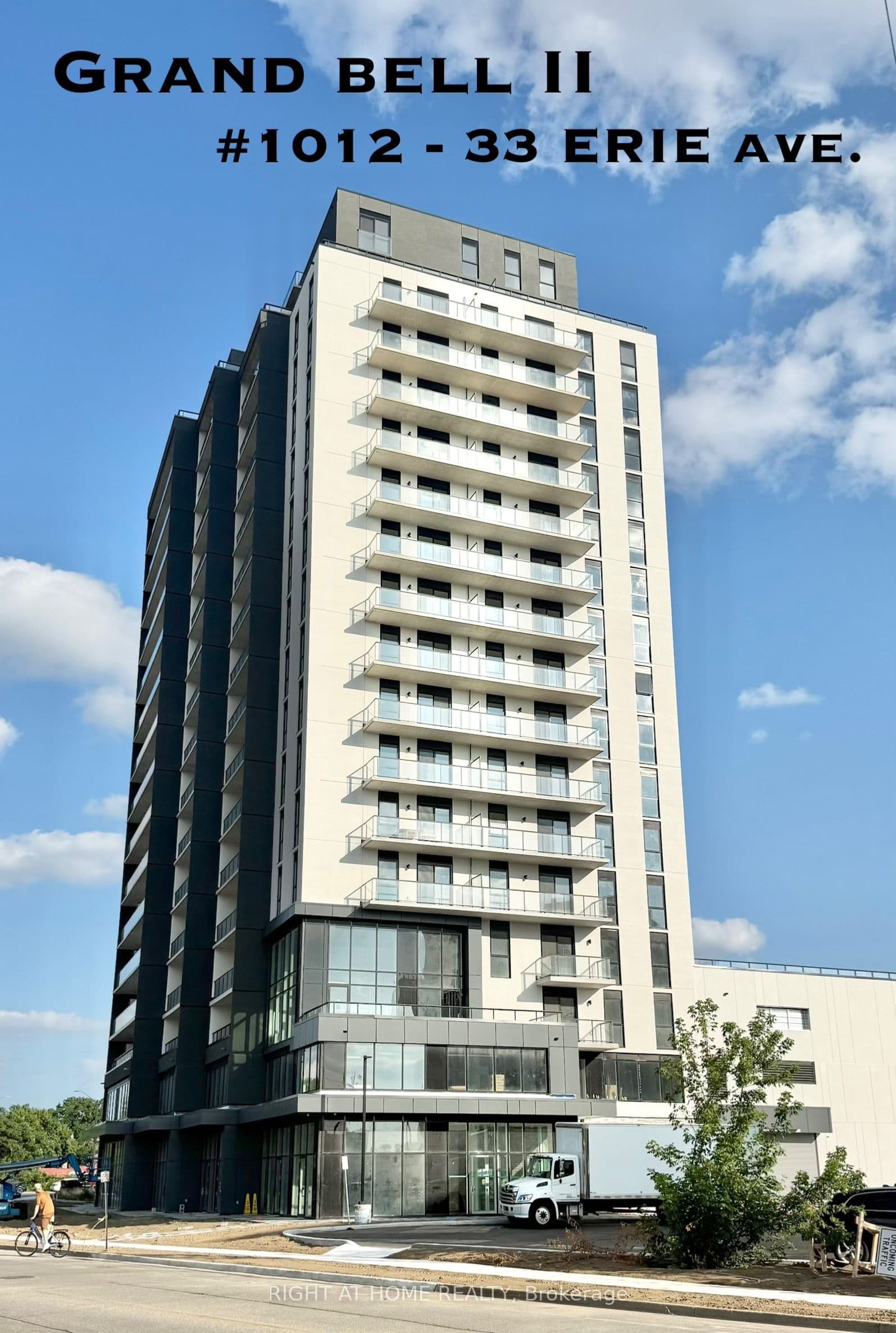 Unit 1012 33 Erie Avenue photo 1