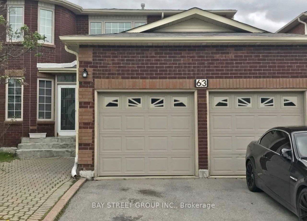 63 Yorkland Street photo 1