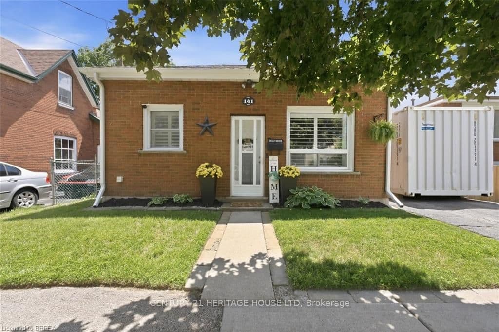 141 East Avenue photo 1