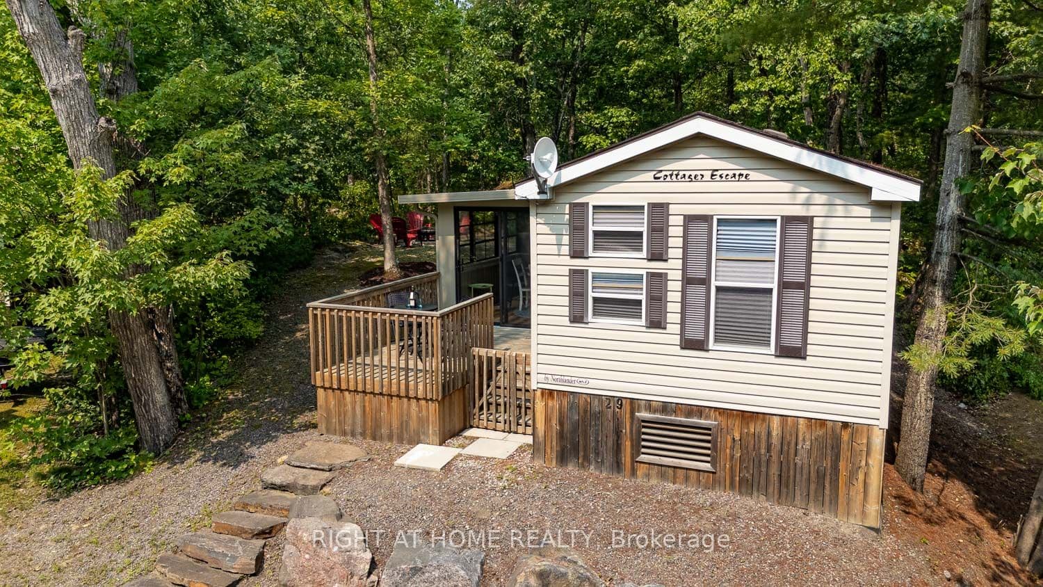 Unit 29 Maple Ridge 1336 South Morrison Lake Road photo 1