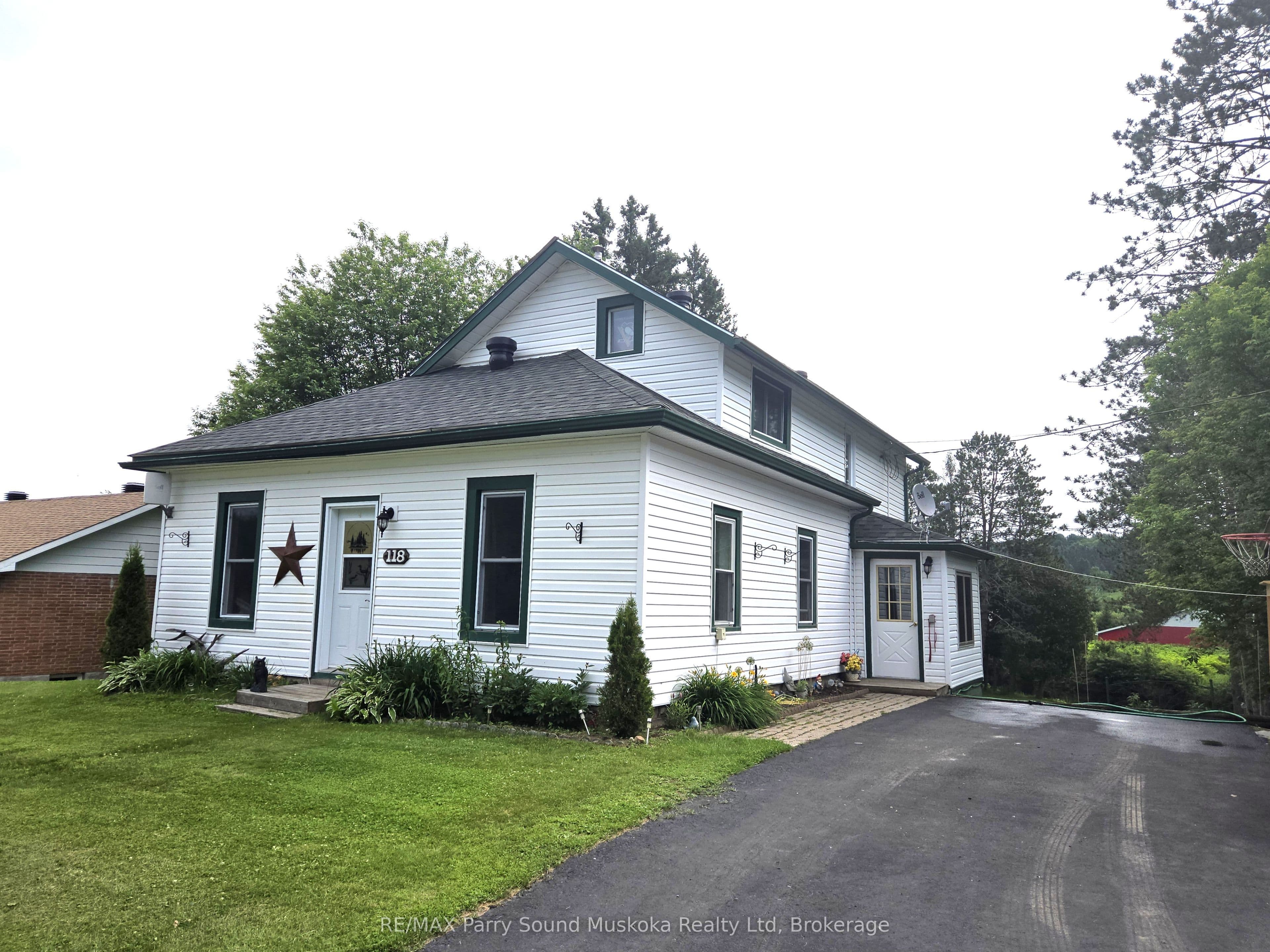 118 Dimsdale Street photo 1