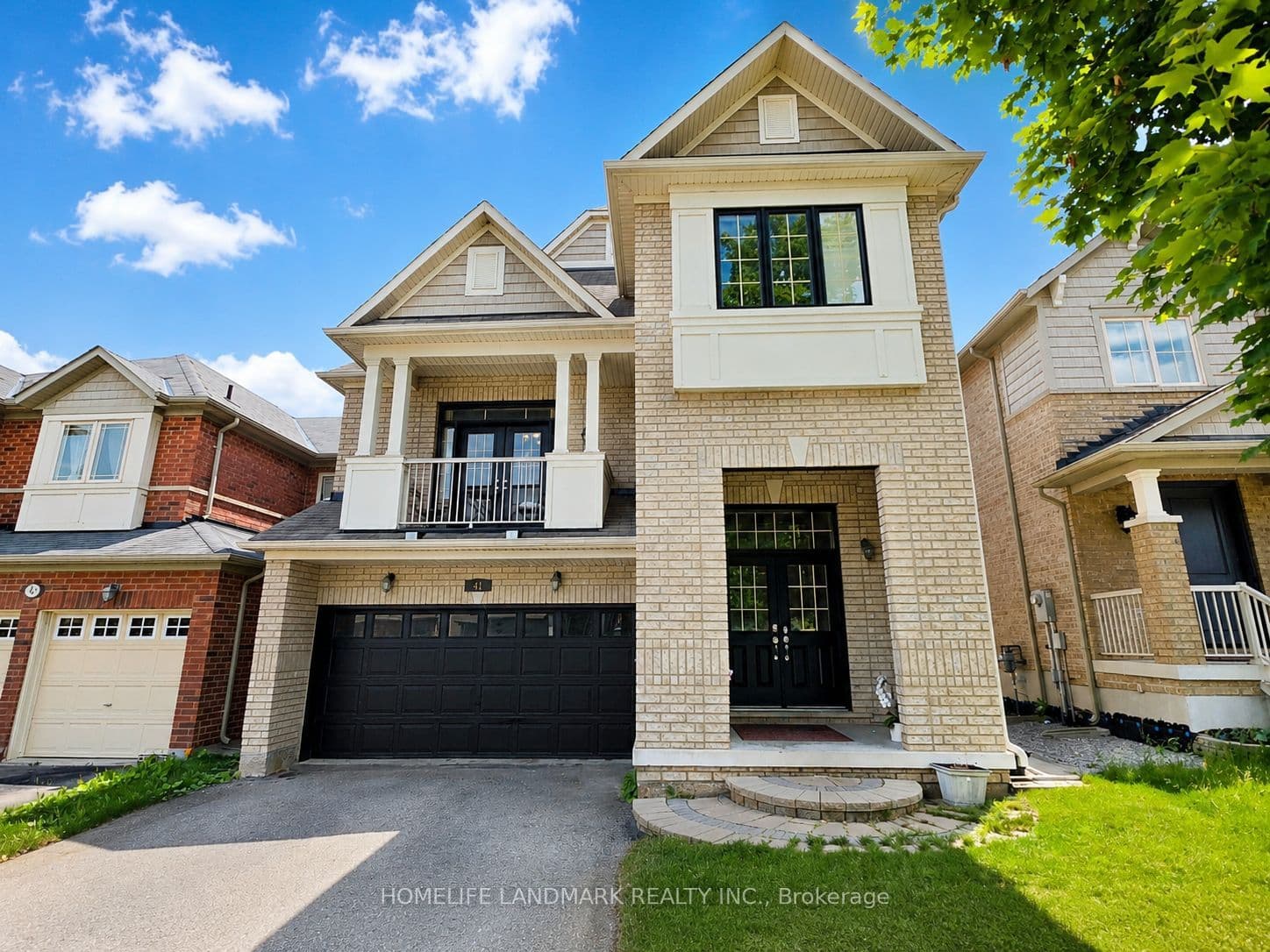 41 Mansard Drive photo 1
