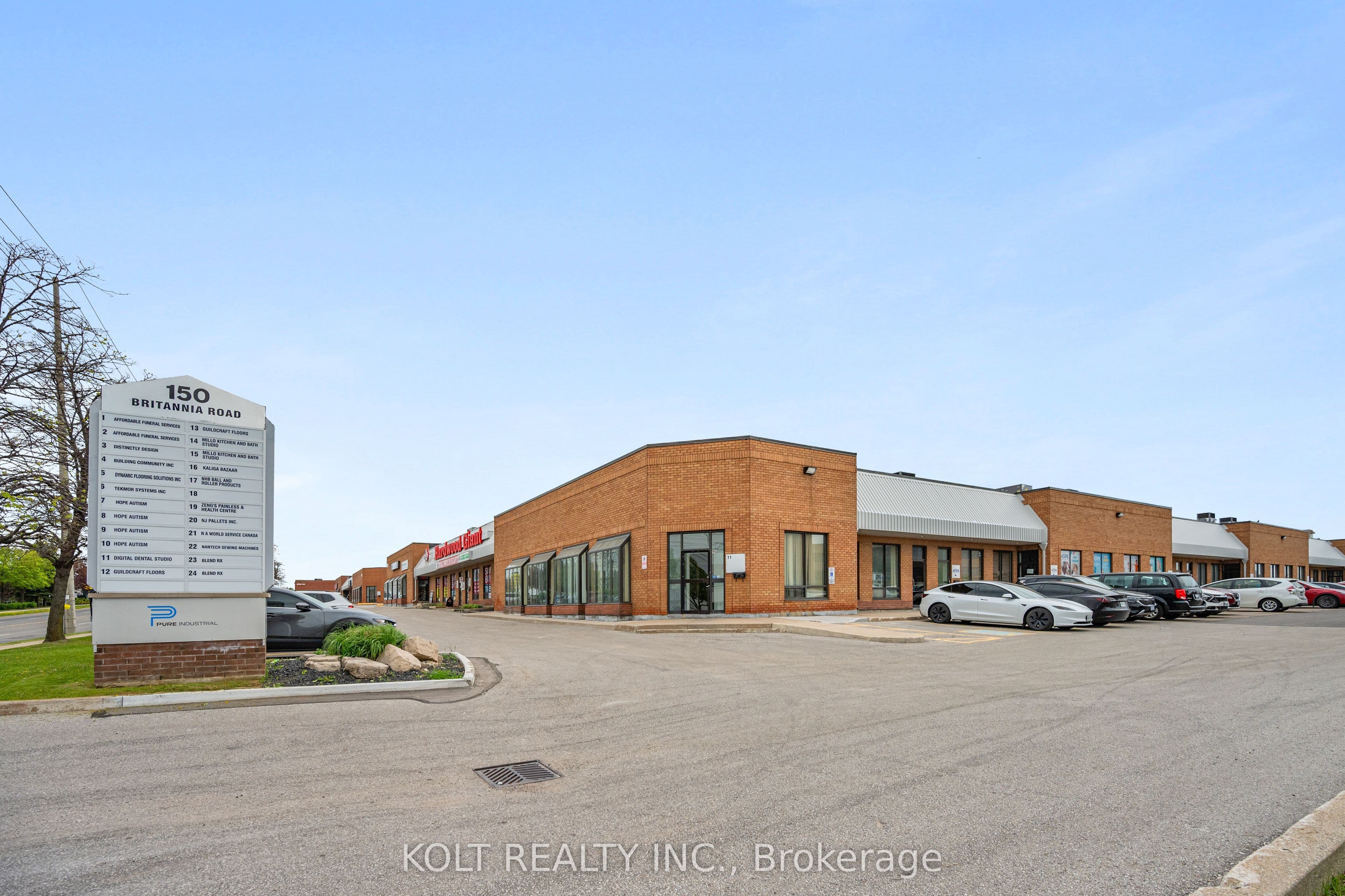 Unit 16 150 Britannia Road photo 1