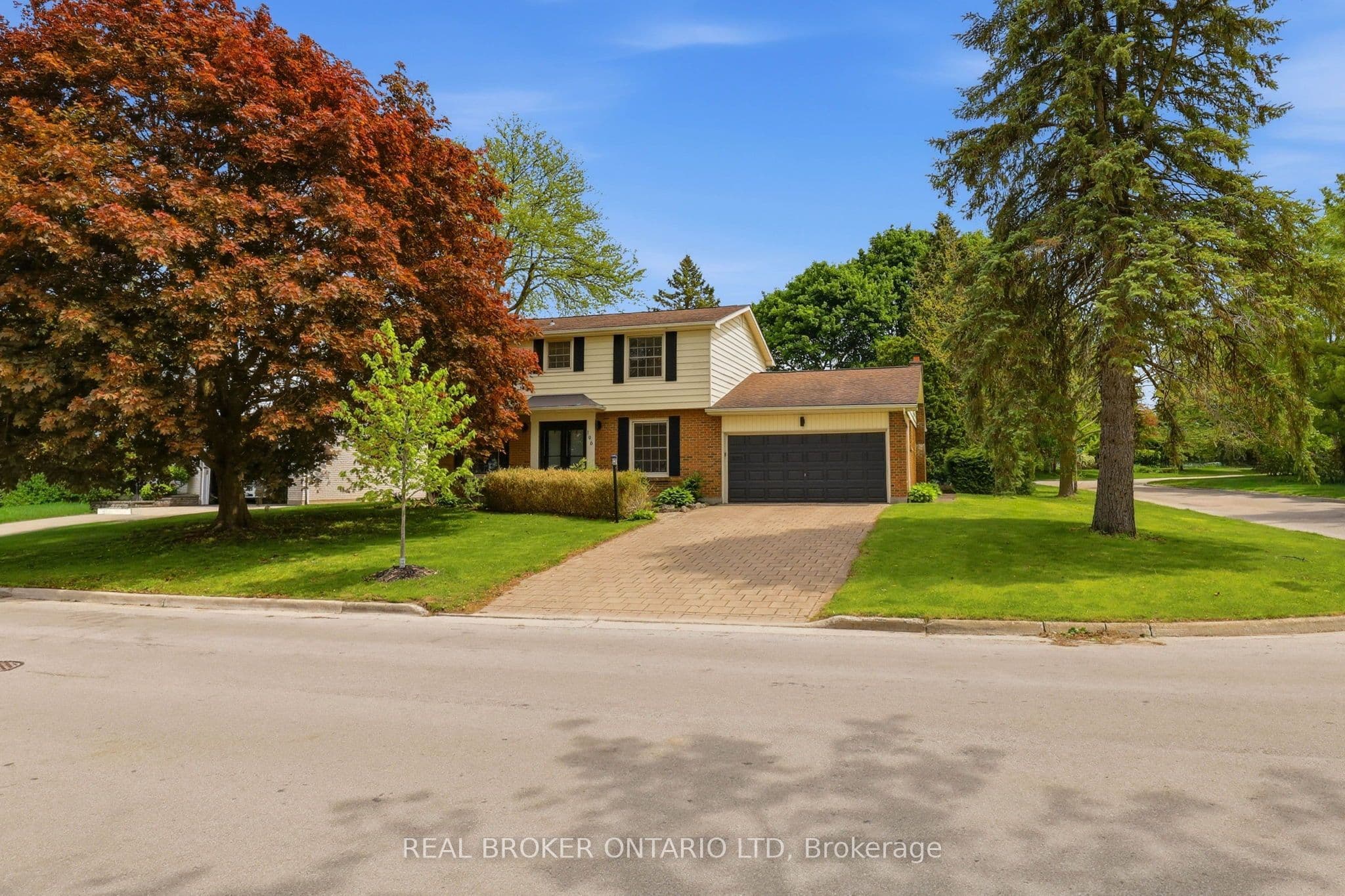 196 Wychwood Park photo 1
