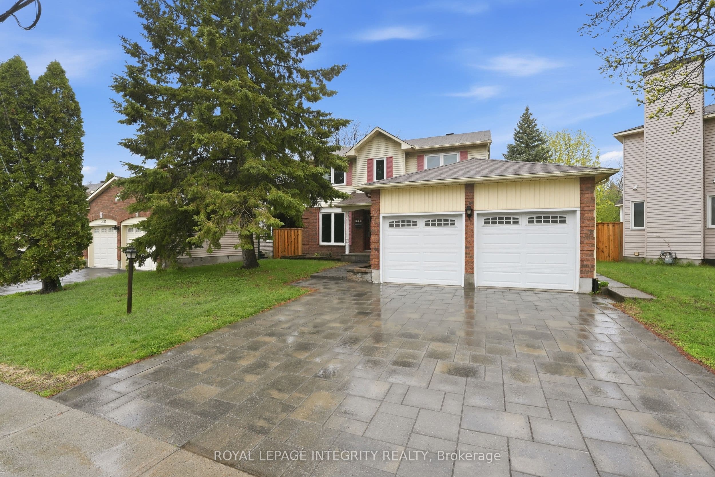 2133 Lenester Avenue photo 1
