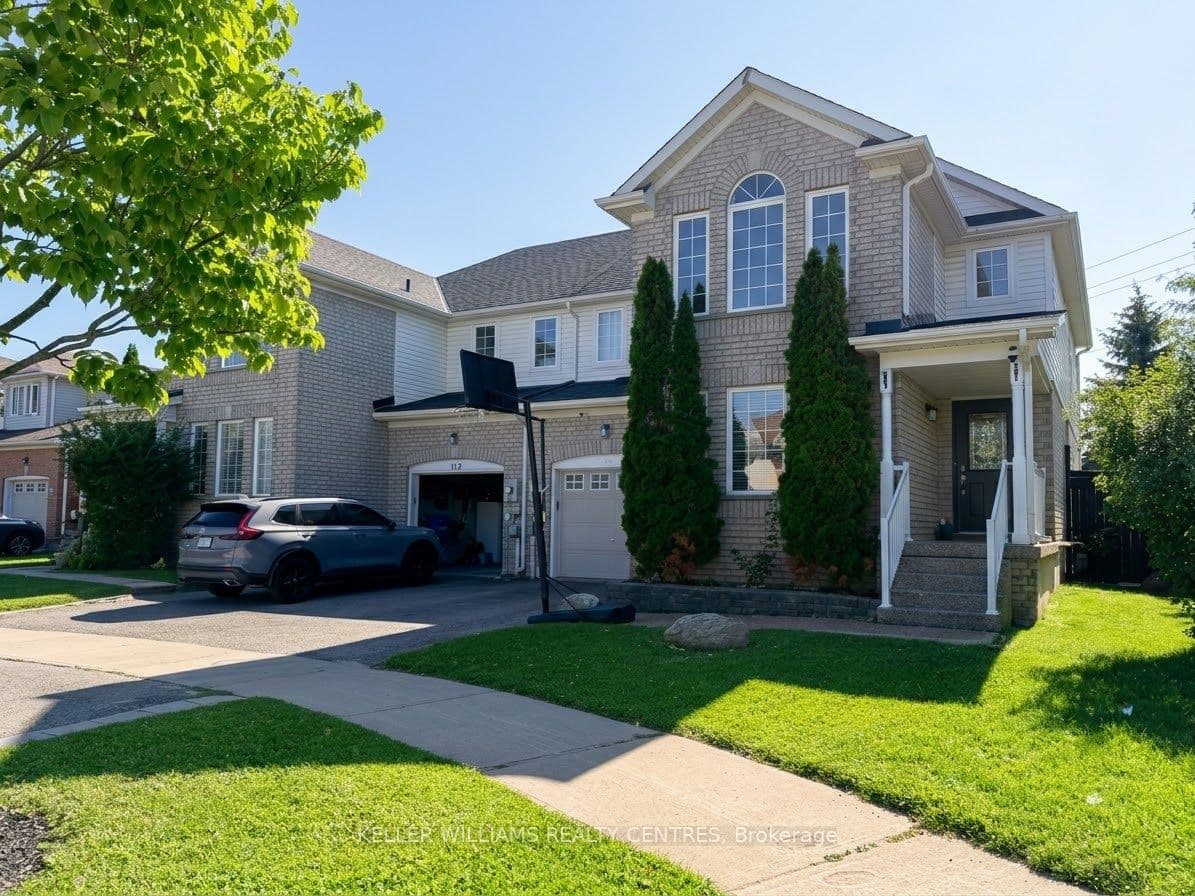 111 Bentley Crescent photo 1