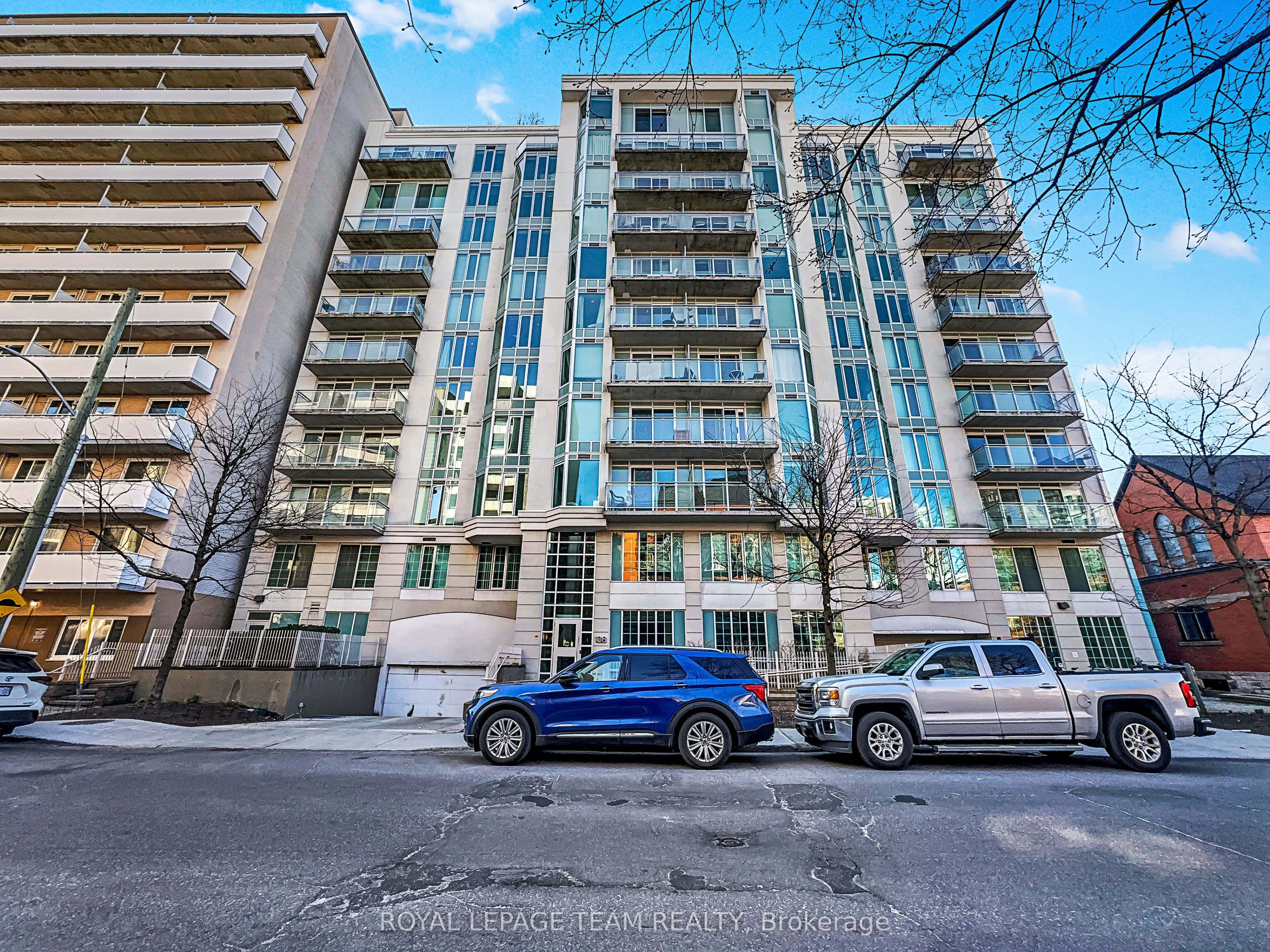 Unit 801 138 SOMERSET Street photo 1