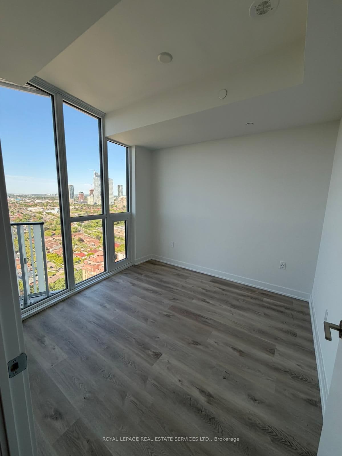 Unit 3110 1 Fairview Road photo 1