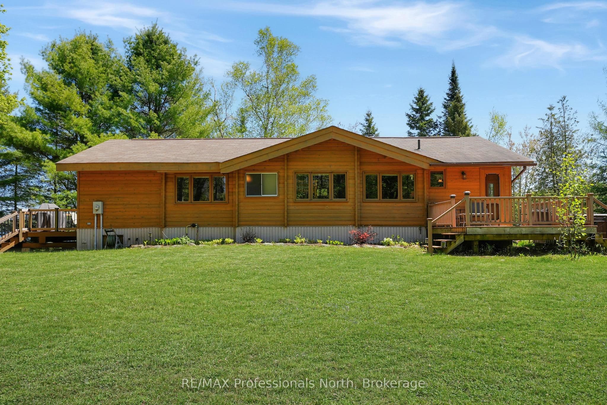 1366 Hospitality Road photo 1