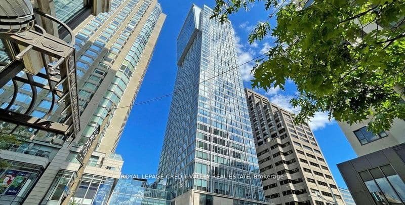 Unit 1806 188 Cumberland Street photo 1