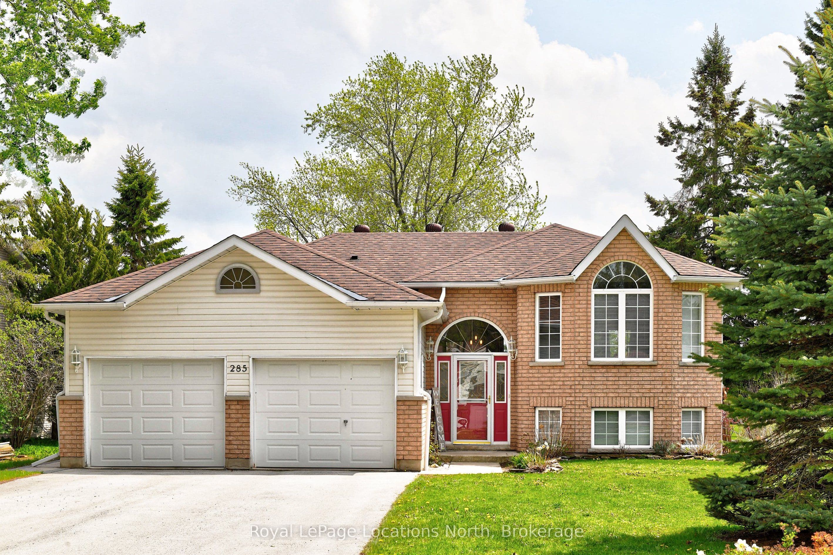 285 Christopher Street photo 1