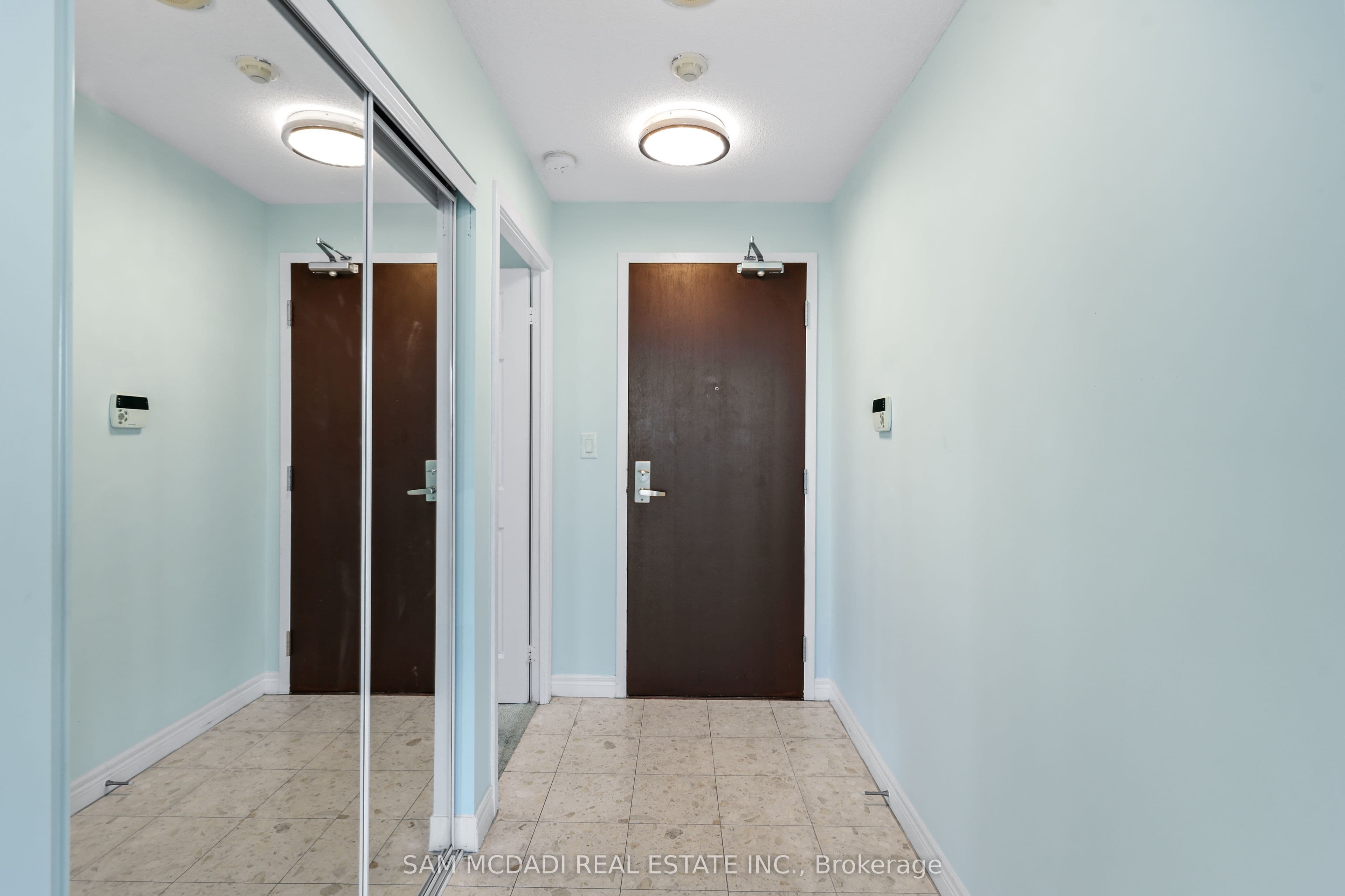 Unit 1103 208 Enfield Place photo 1