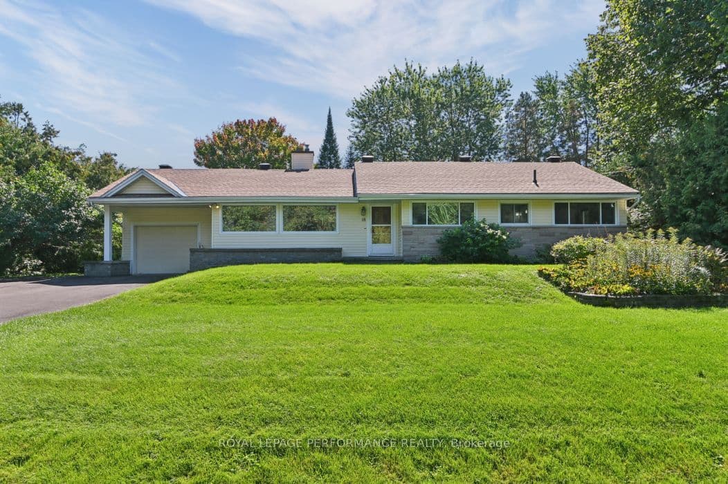 18 Honey Gables Drive photo 1