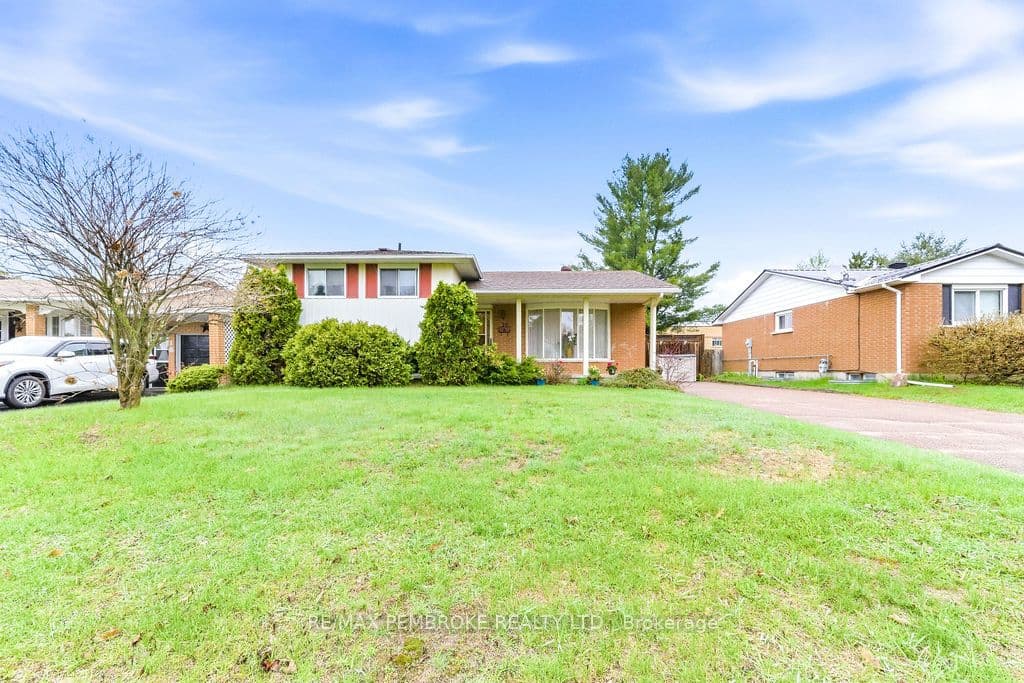 20 Maple Avenue photo 1