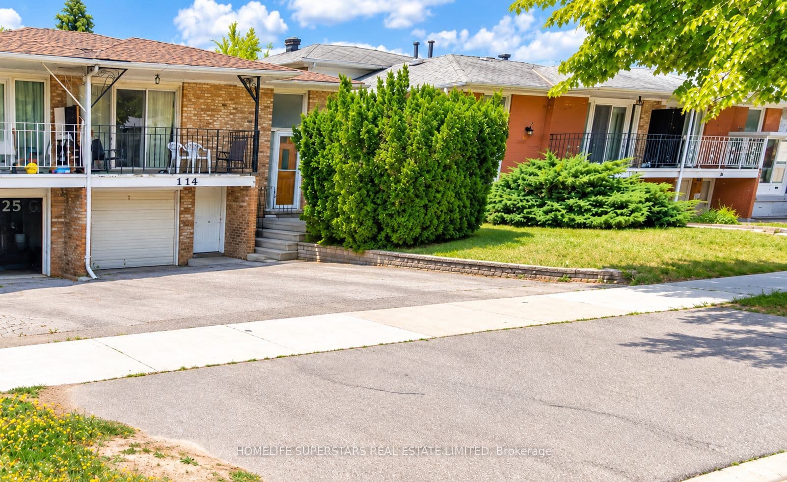 114 Mintwood Drive photo 1