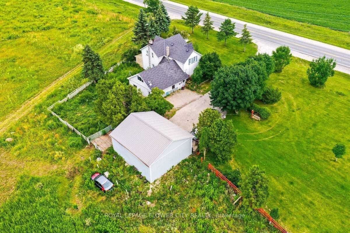 Unit Main 156097 Highway 10 N/A photo 1