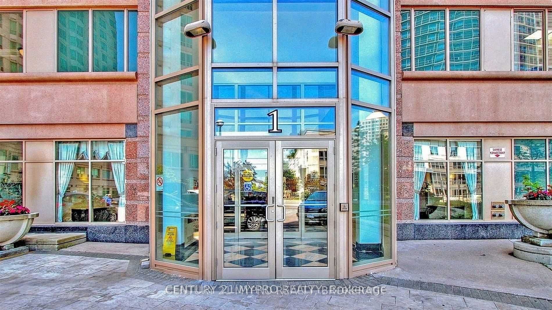 Unit 1609 1 Lee Centre Drive photo 1