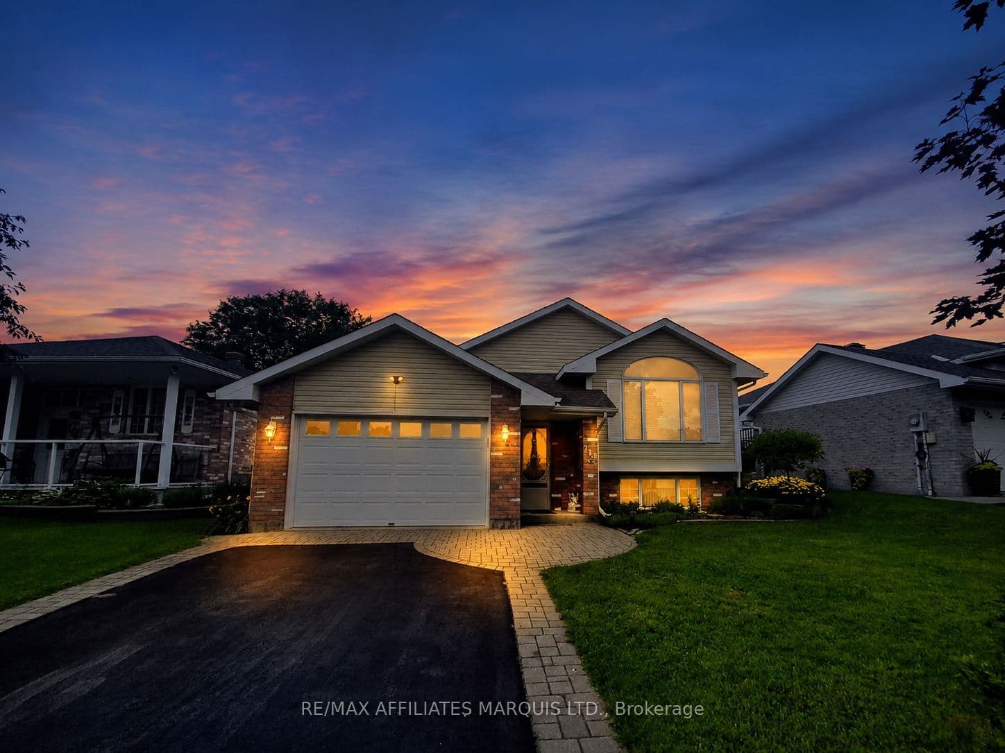 248 Northwoods Crescent photo 1