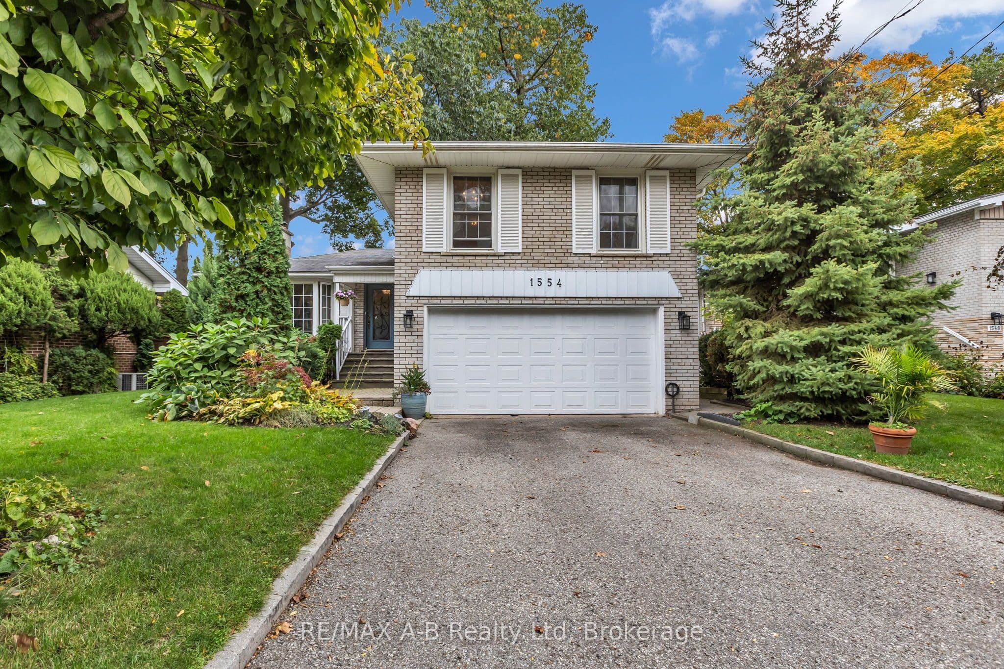 1554 Sunnycove Drive photo 1