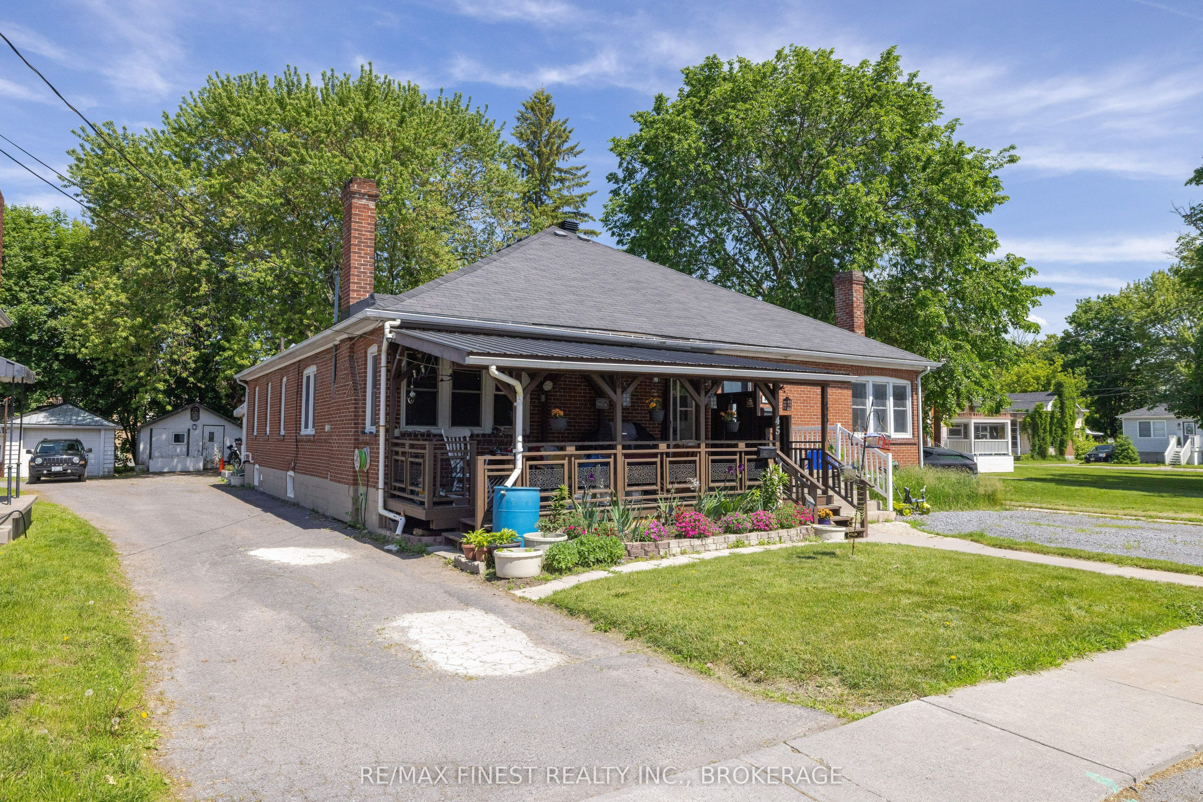 45 Graham Street photo 1