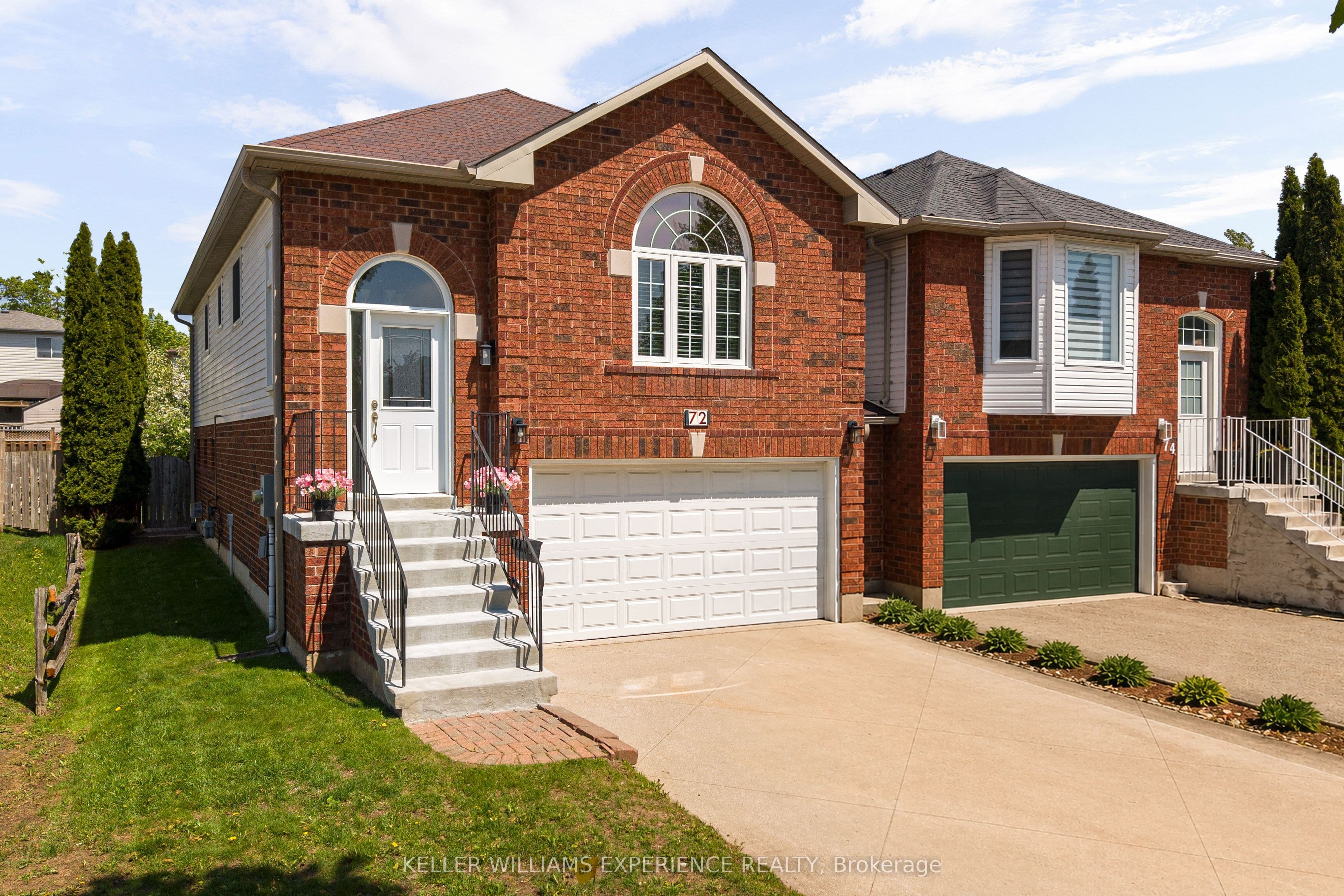 72 Rundle Crescent photo 1