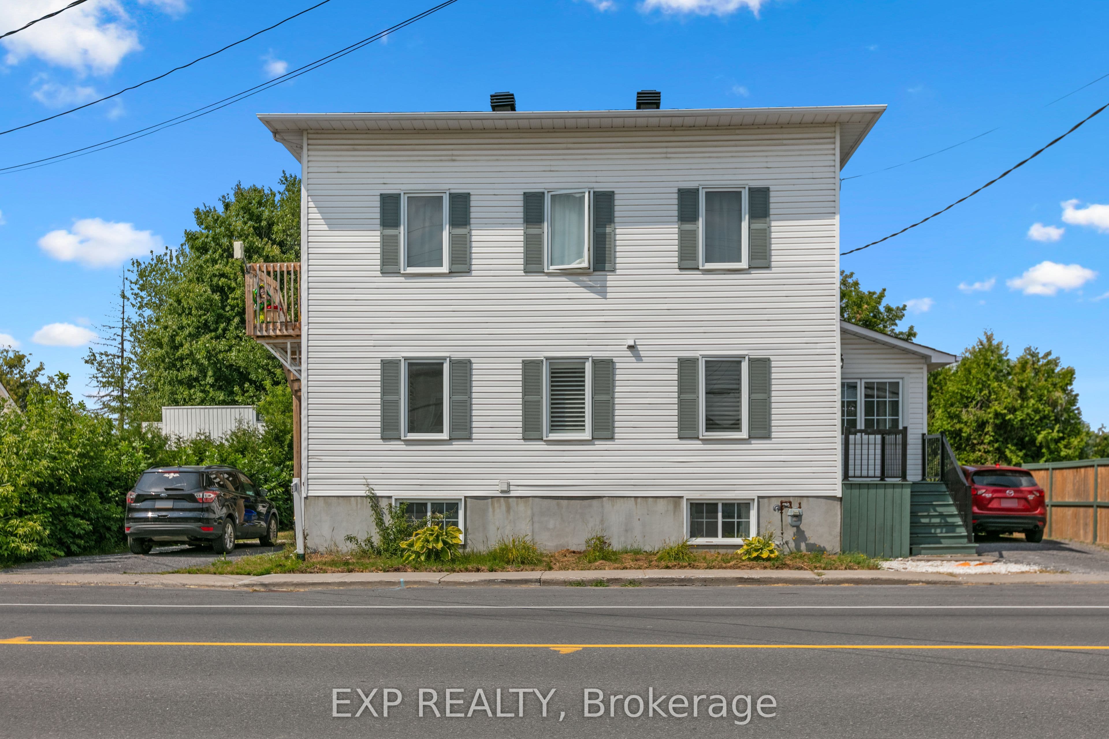 891 Lacroix Road photo 1